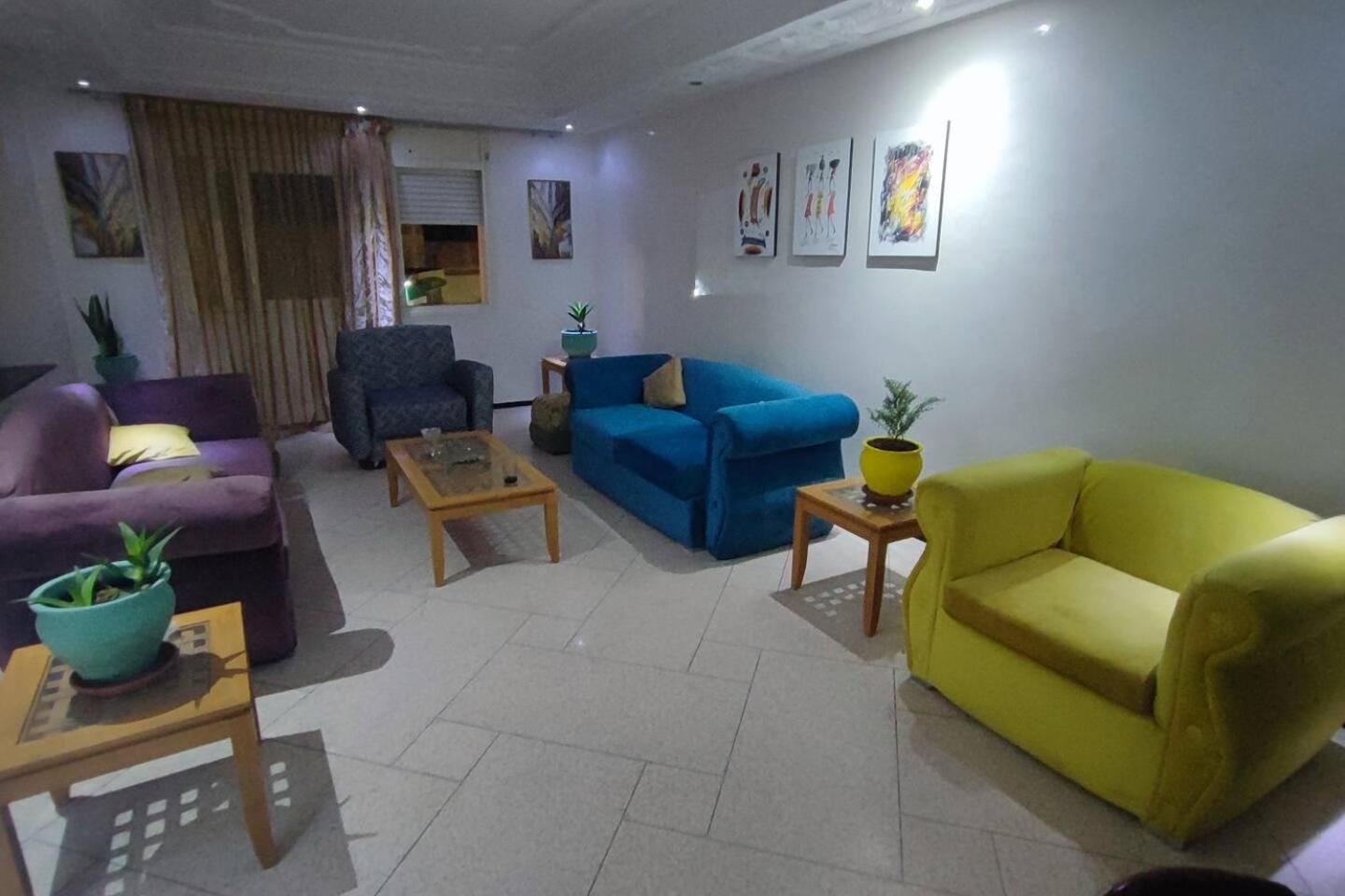 lounge