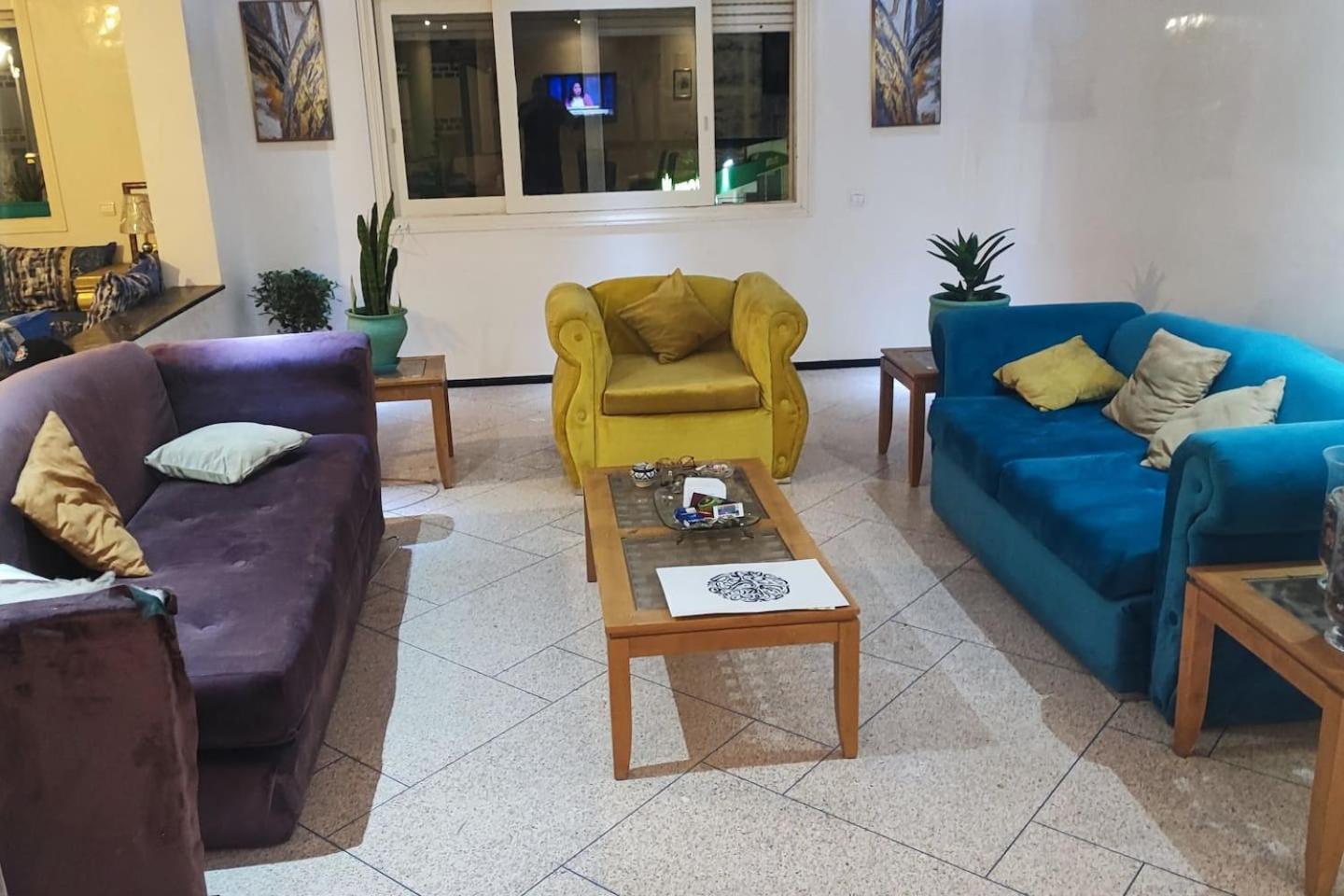 lounge