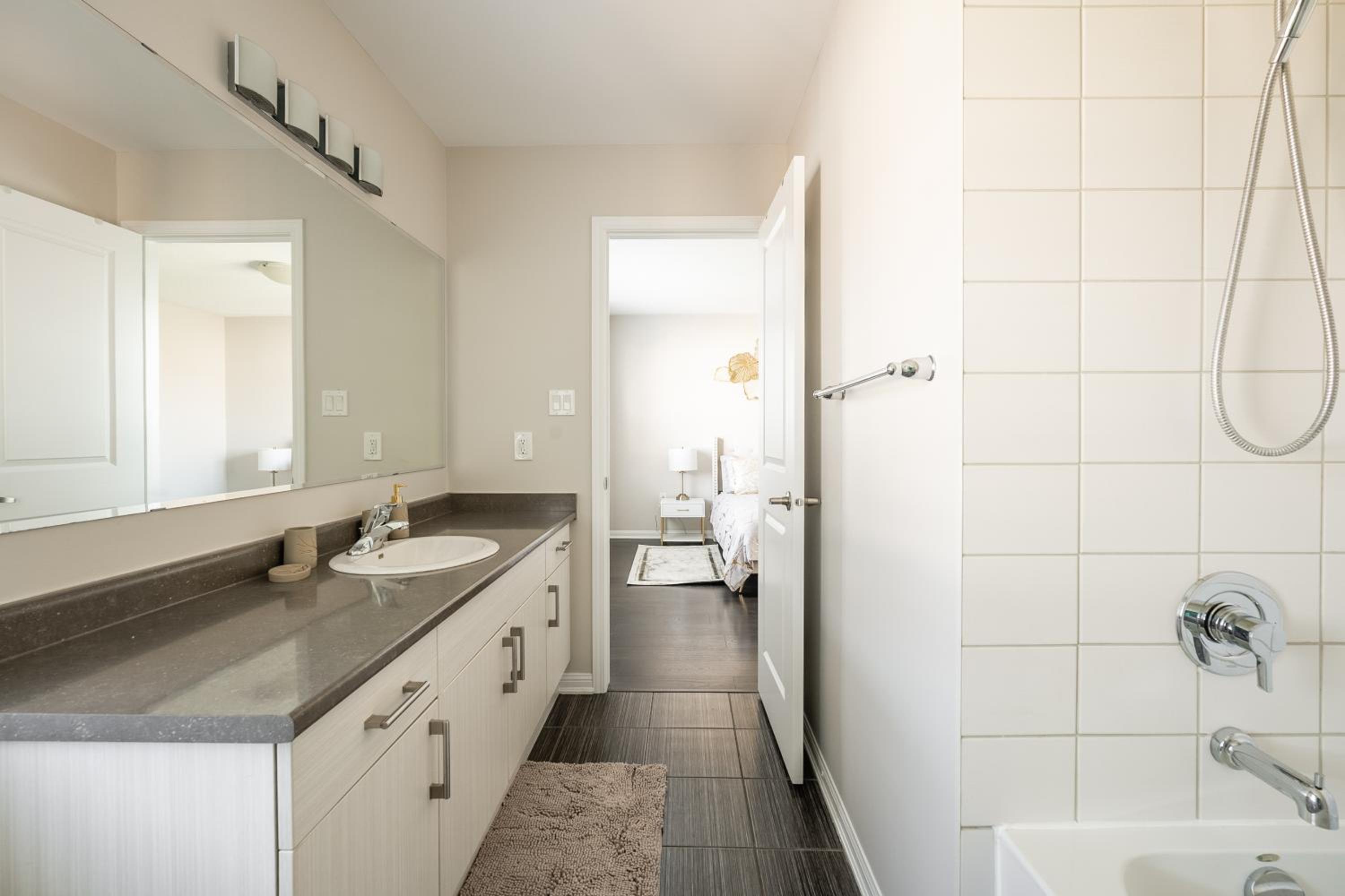 GlobalStay 3 Bedroom House with Parking Brampton
