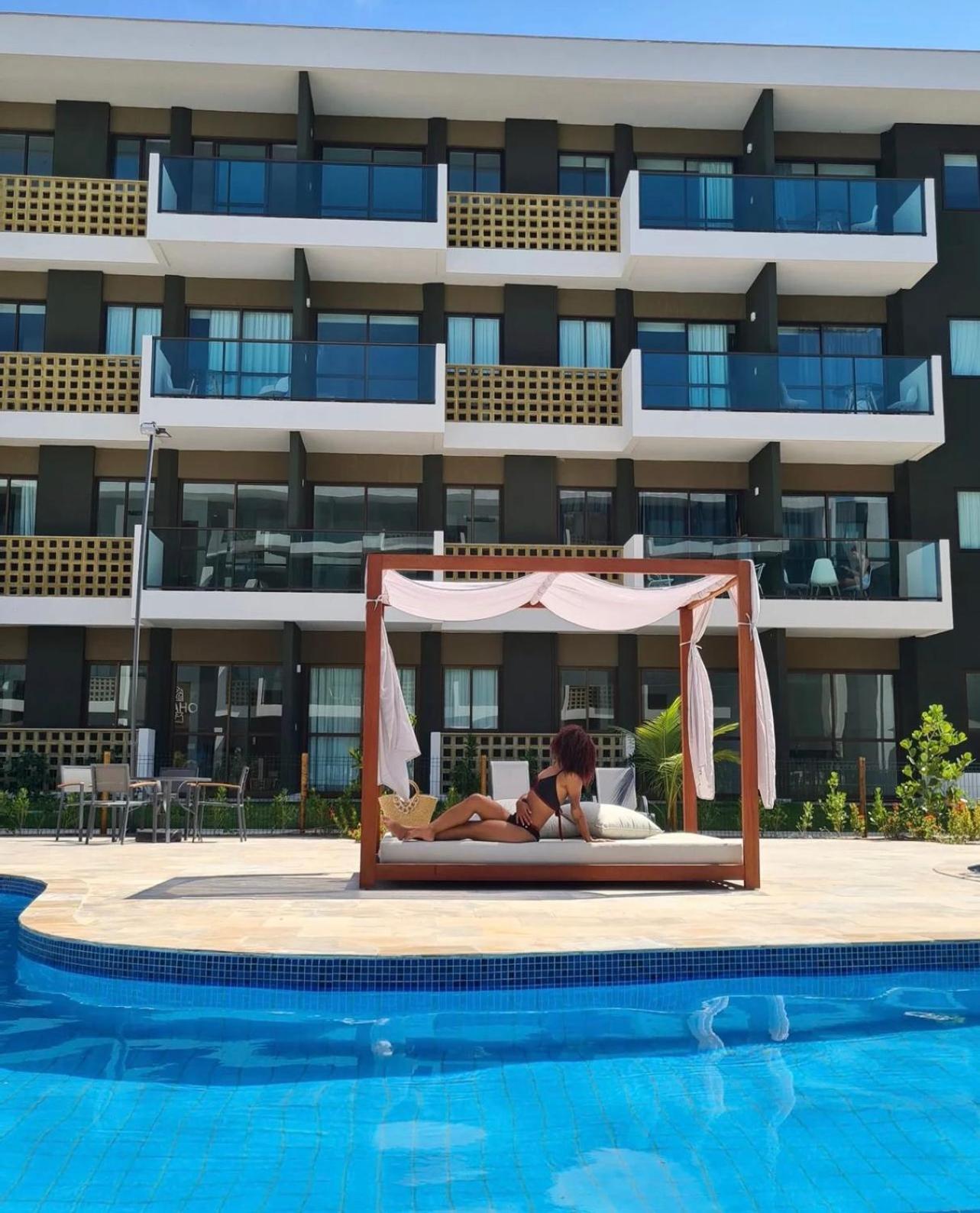 Conforto Térreo de Luxo frente a Piscina - Aloha A17