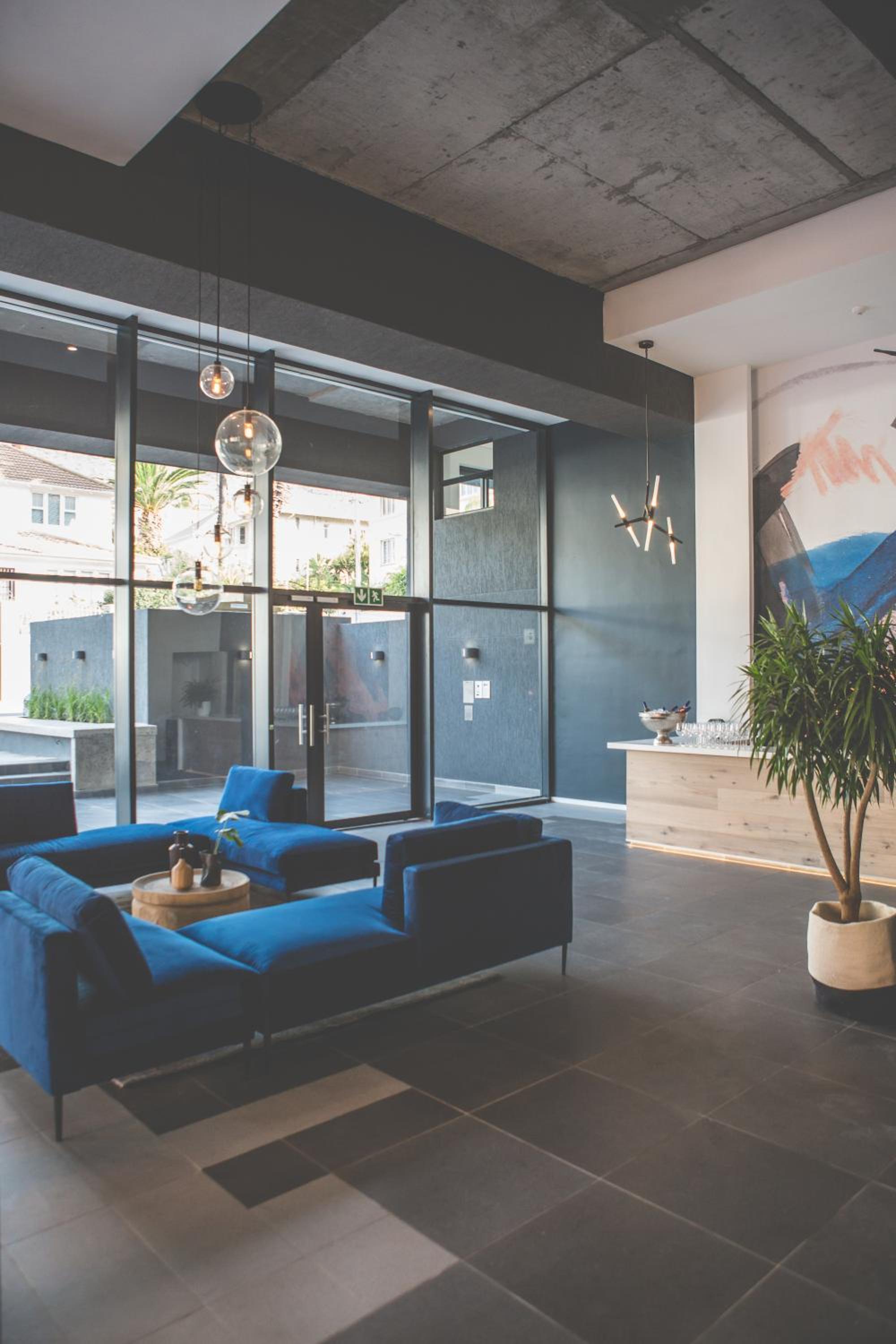 Modern Sea Point Apartment Rooftop Pool view 4