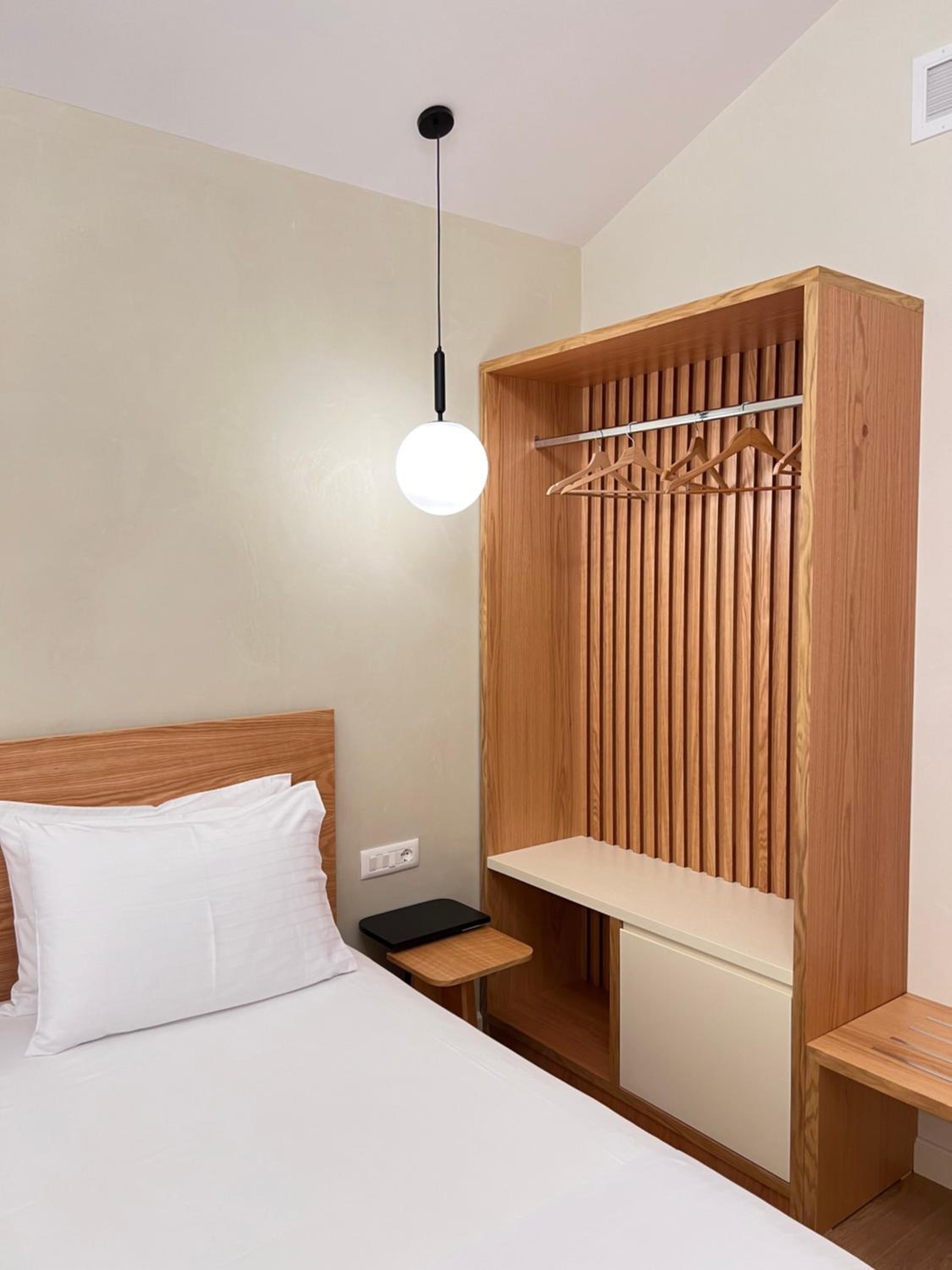 Elpis Guest House