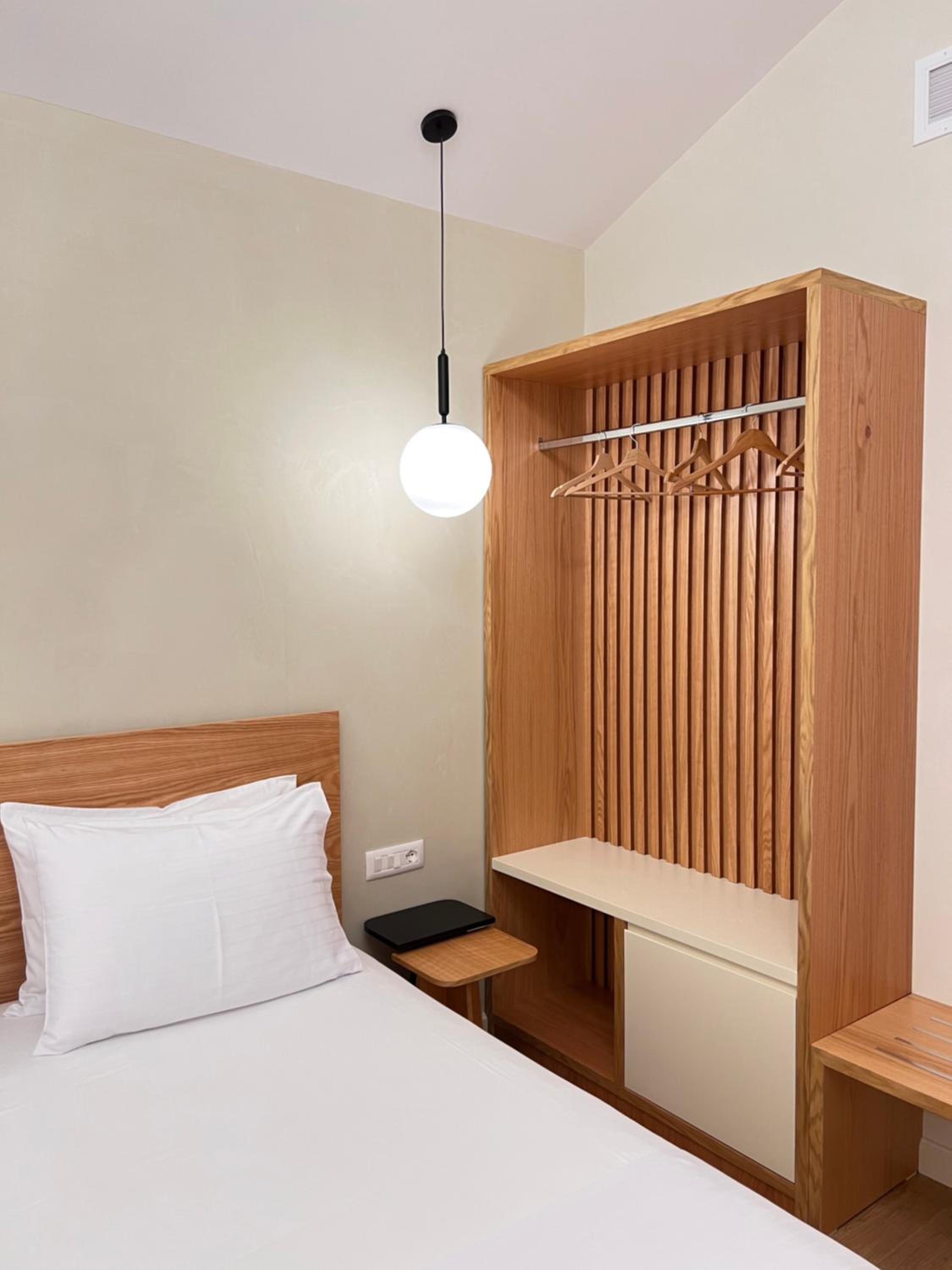 Elpis Guest House