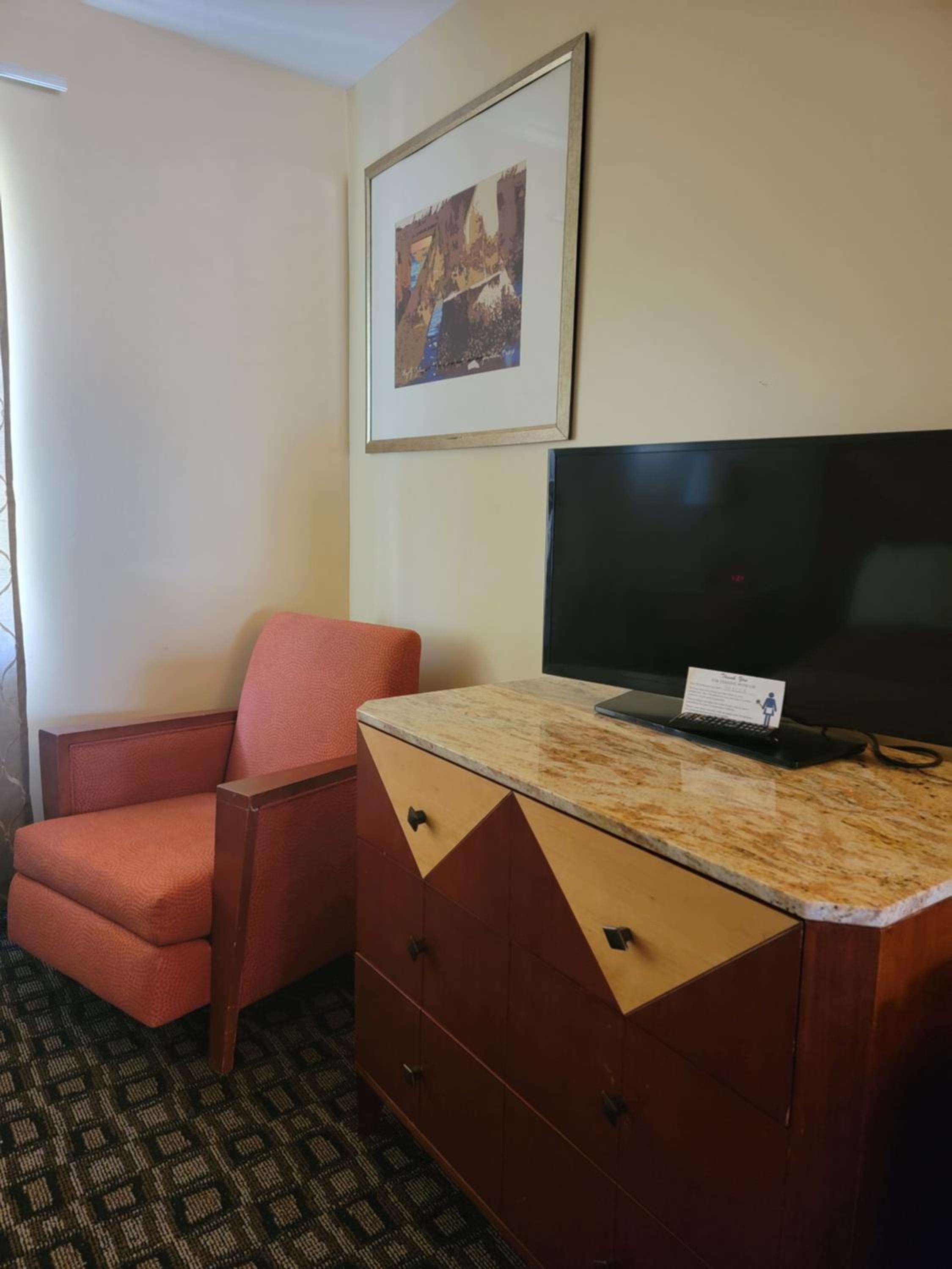 M Star Hotel Mansfield view 3