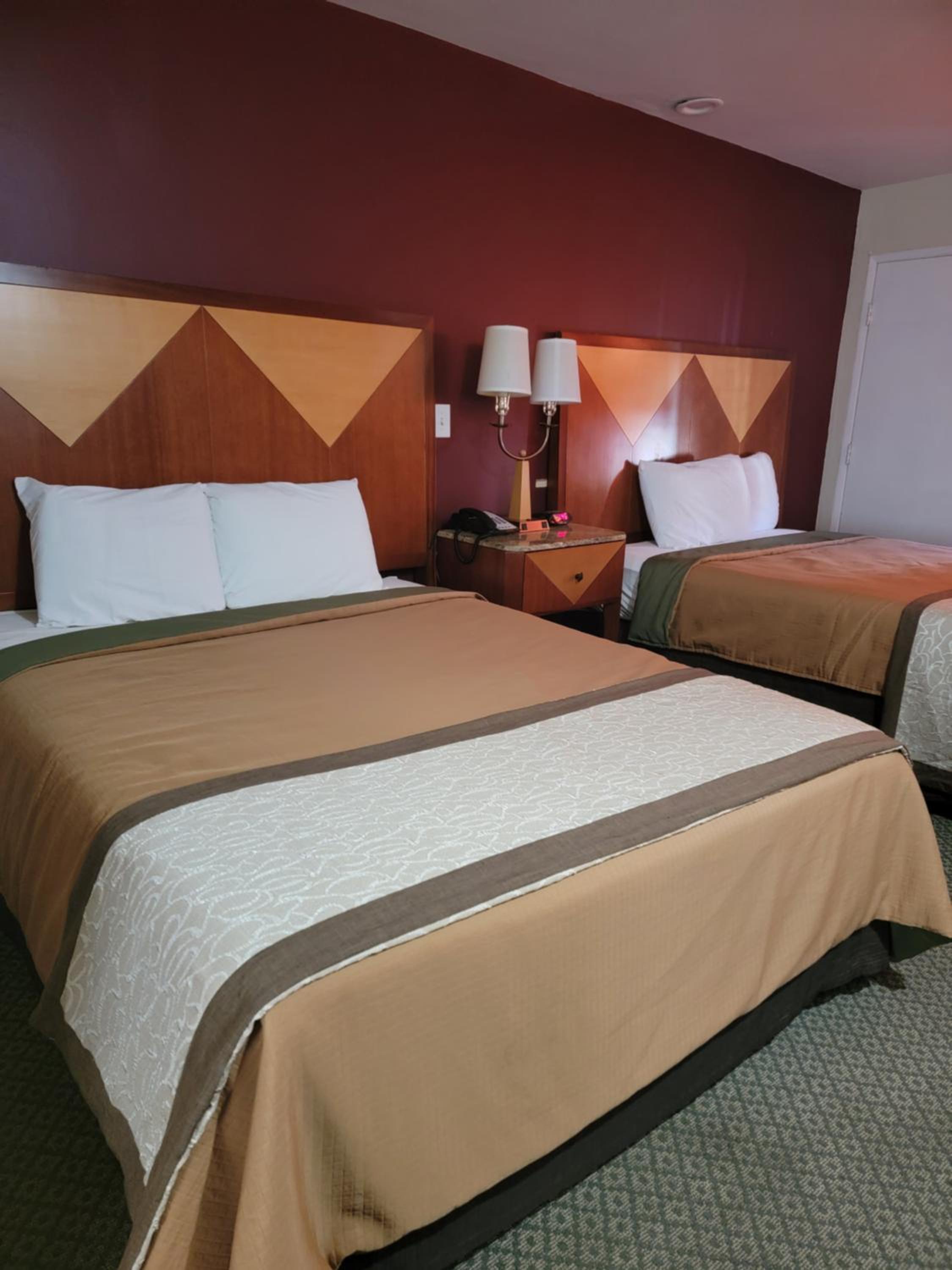 M Star Hotel Mansfield view 4