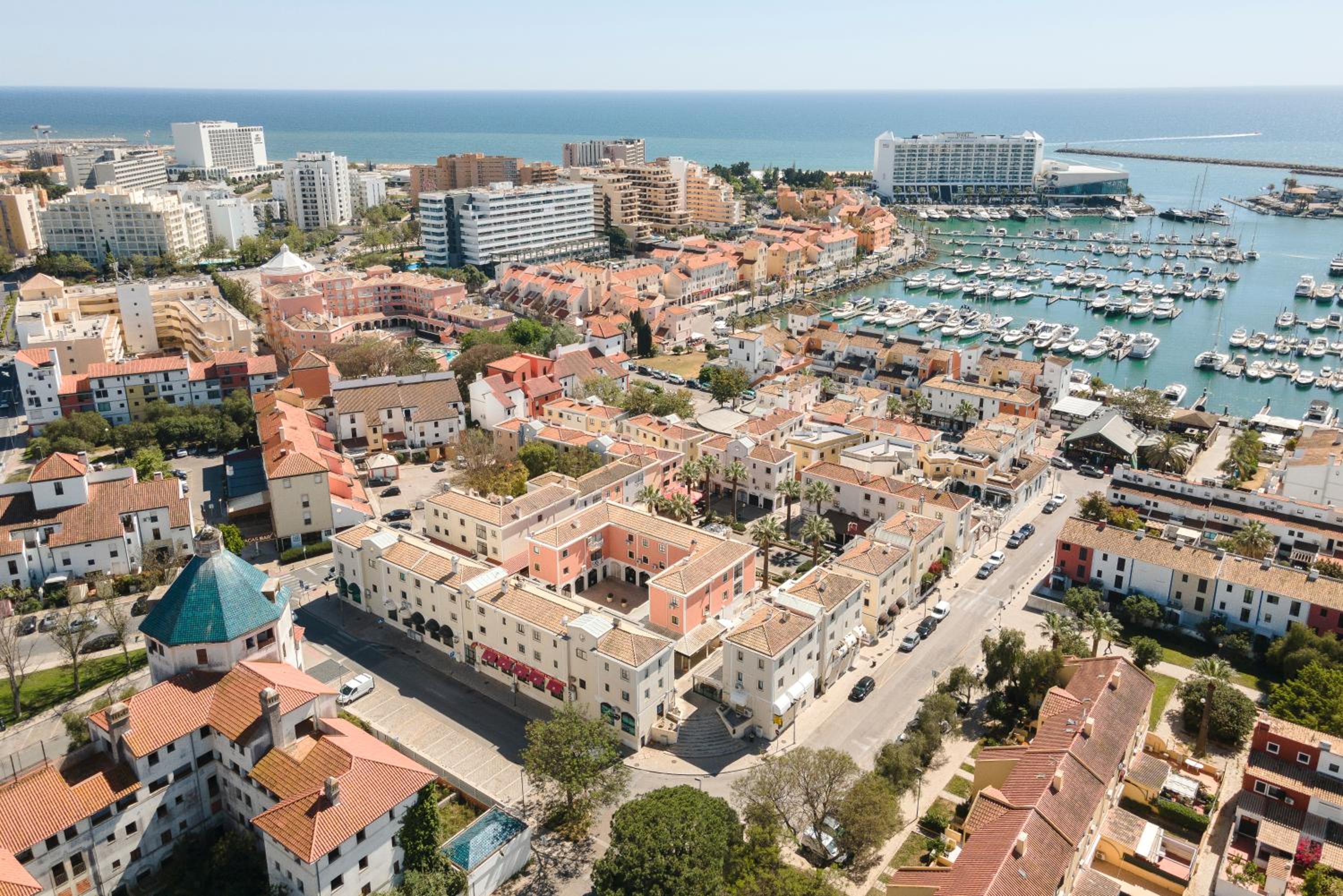 LUIS - Vilamoura