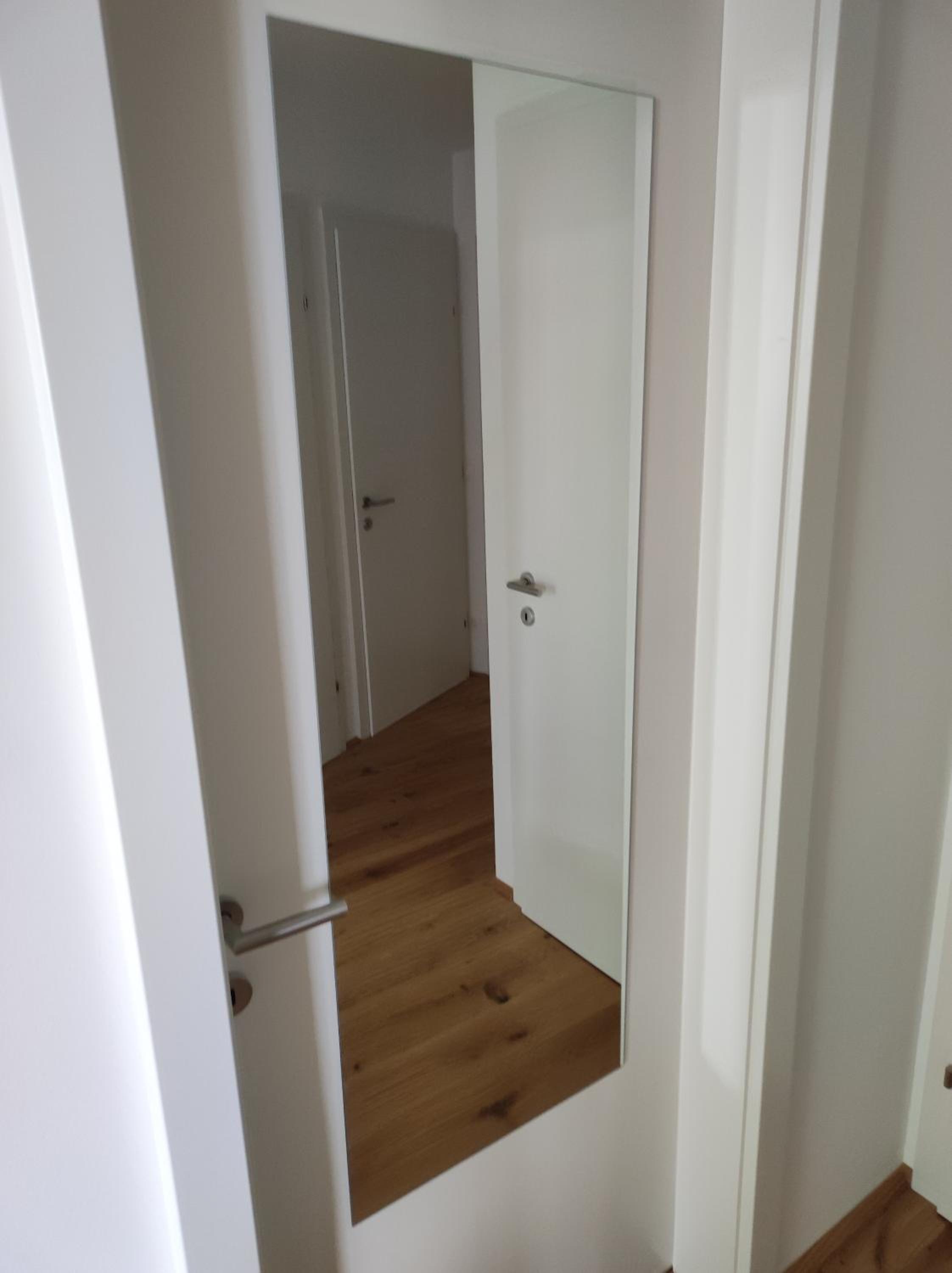 Roksox-home Apartment gegenüber der Uno-City und Kaiserwasser