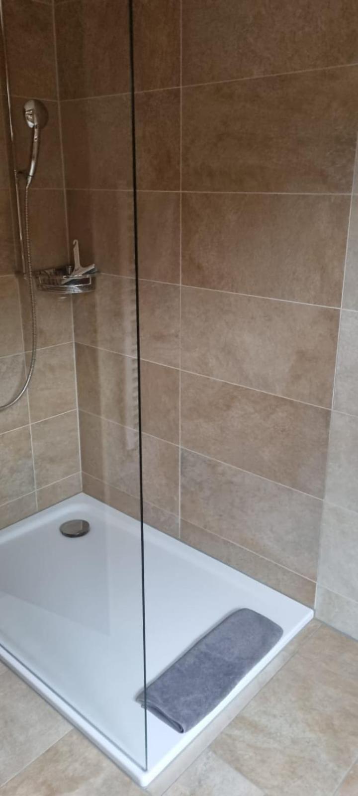 Sofia Apartment - Aare Jungfrau AG