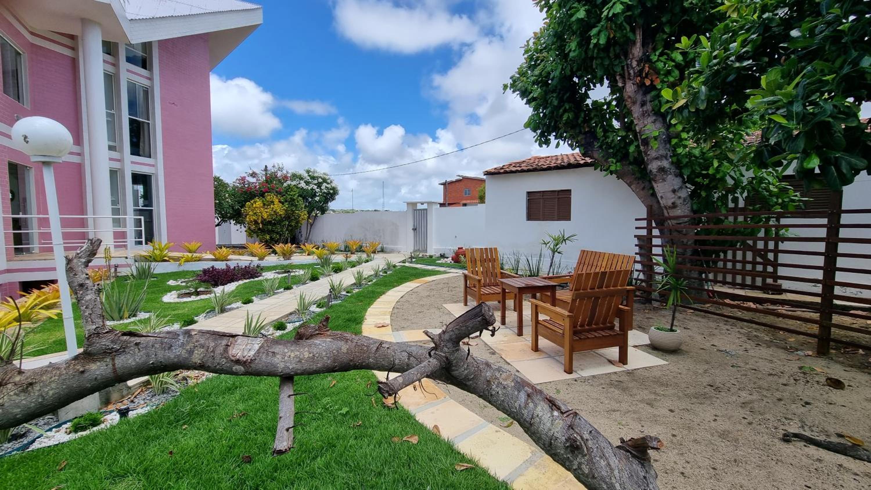 Casa da Barbie na praia de Carapibus PB