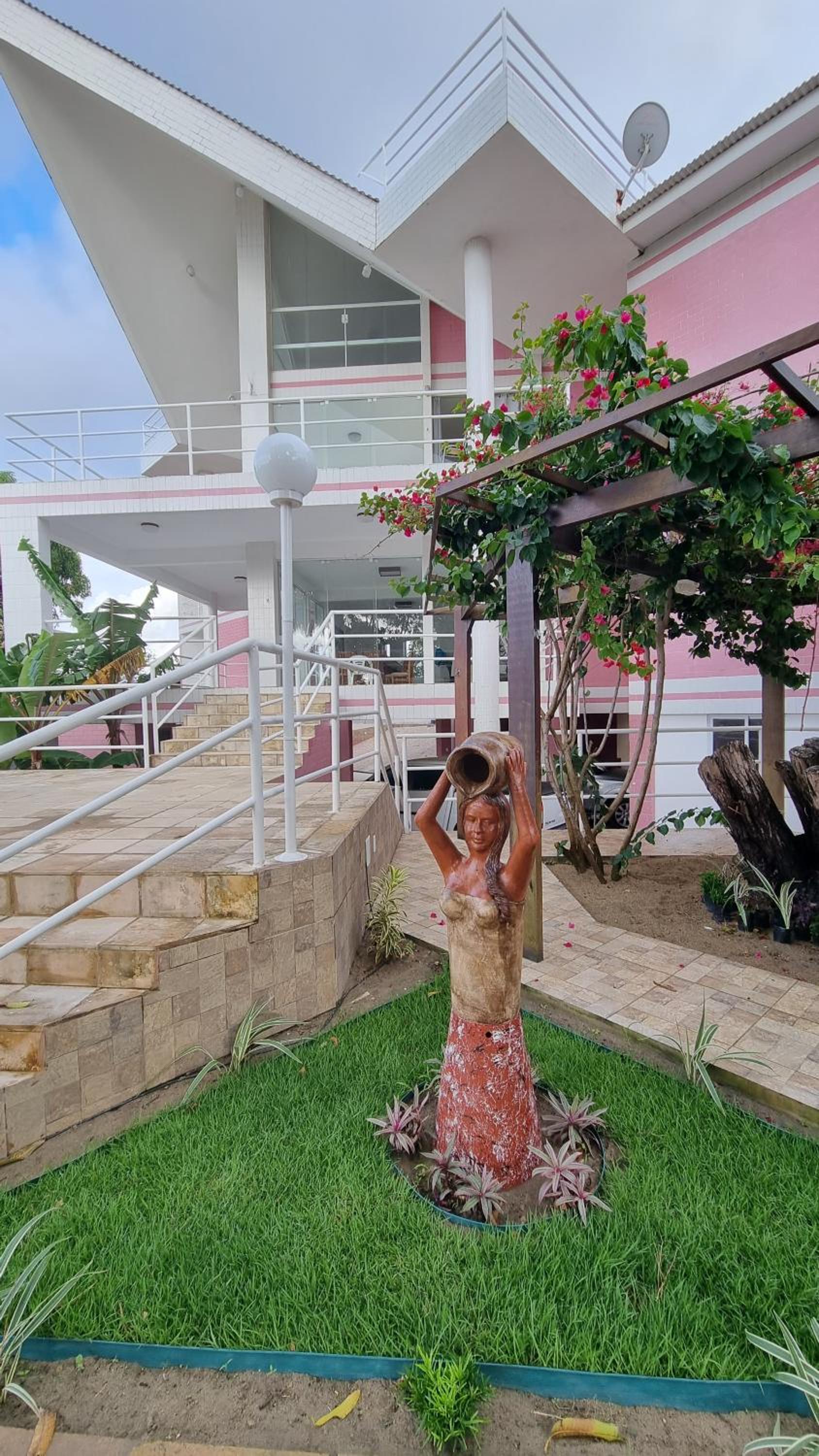 Casa da Barbie na praia de Carapibus PB