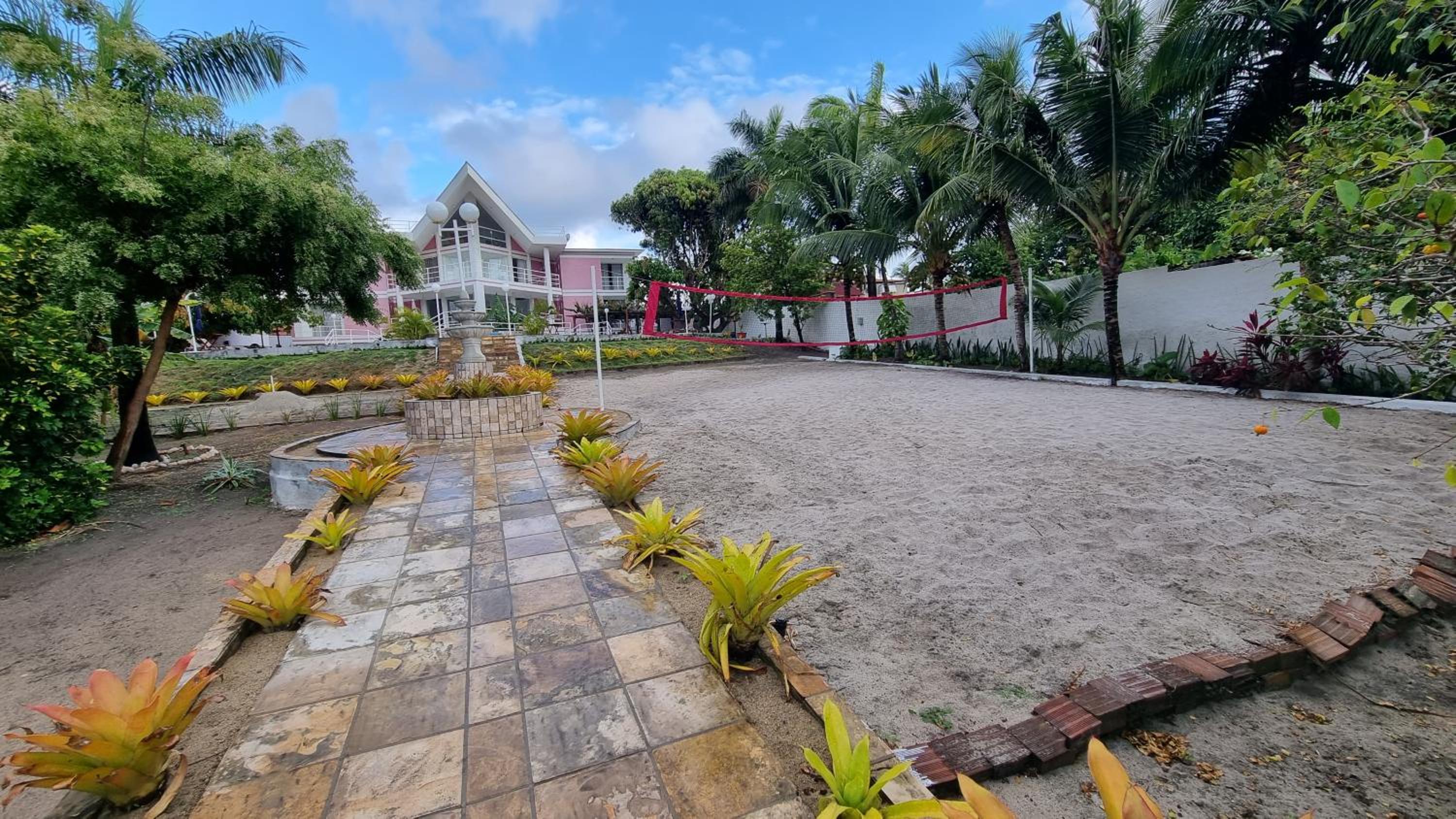 Casa da Barbie na praia de Carapibus PB