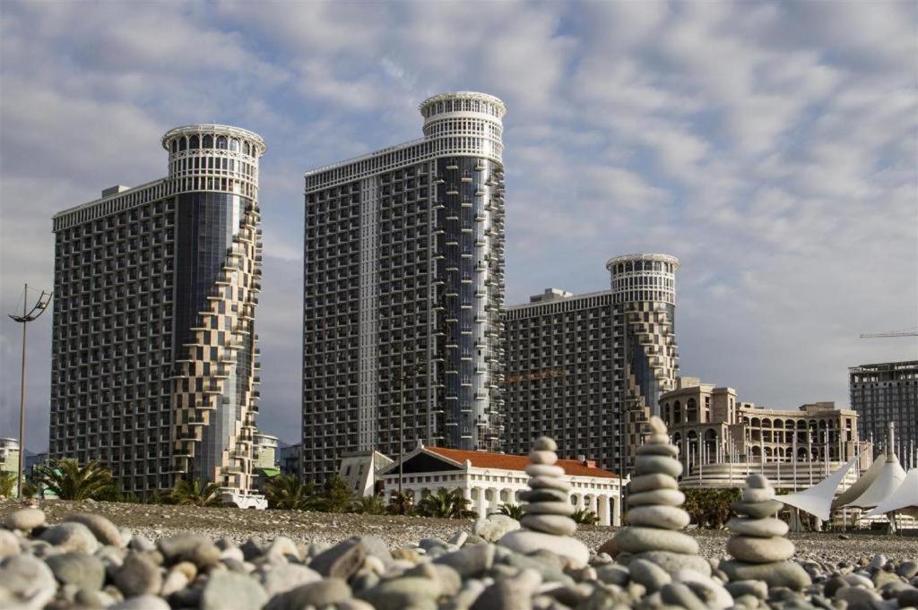 Orbi Royal Apartments