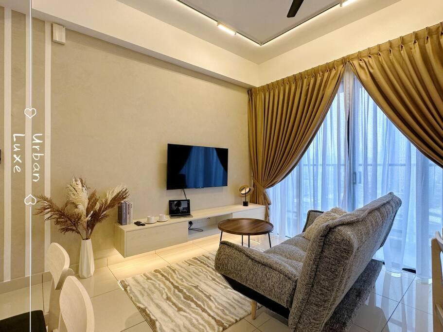 Harmony HomestayTrion TRX KL MRT Velocity 5-6Pax