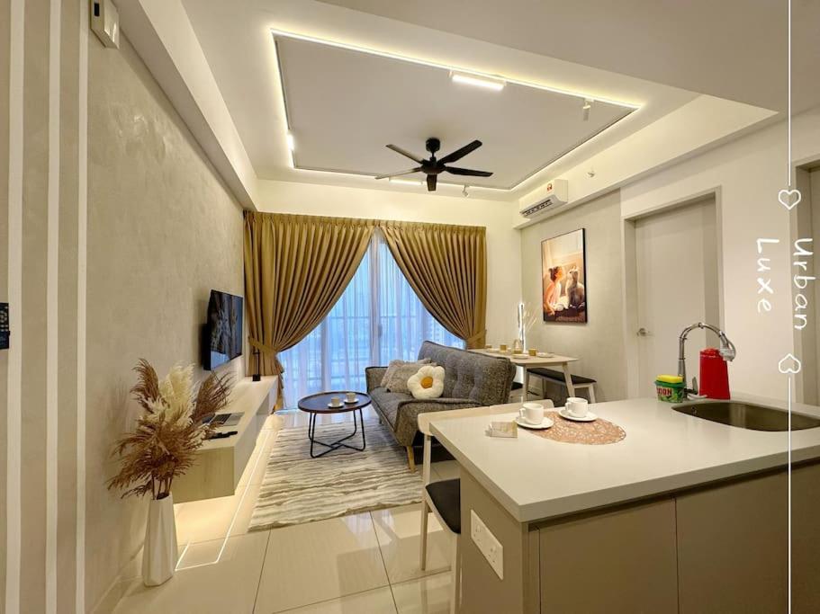 Harmony HomestayTrion TRX KL MRT Velocity 5-6Pax