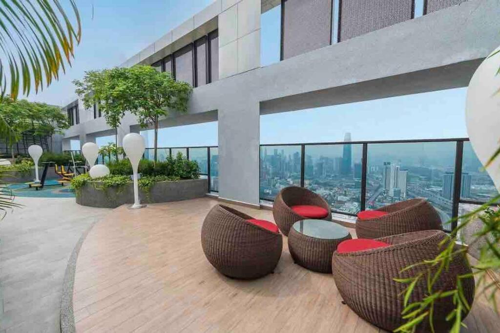Harmony HomestayTrion TRX KL MRT Velocity 5-6Pax