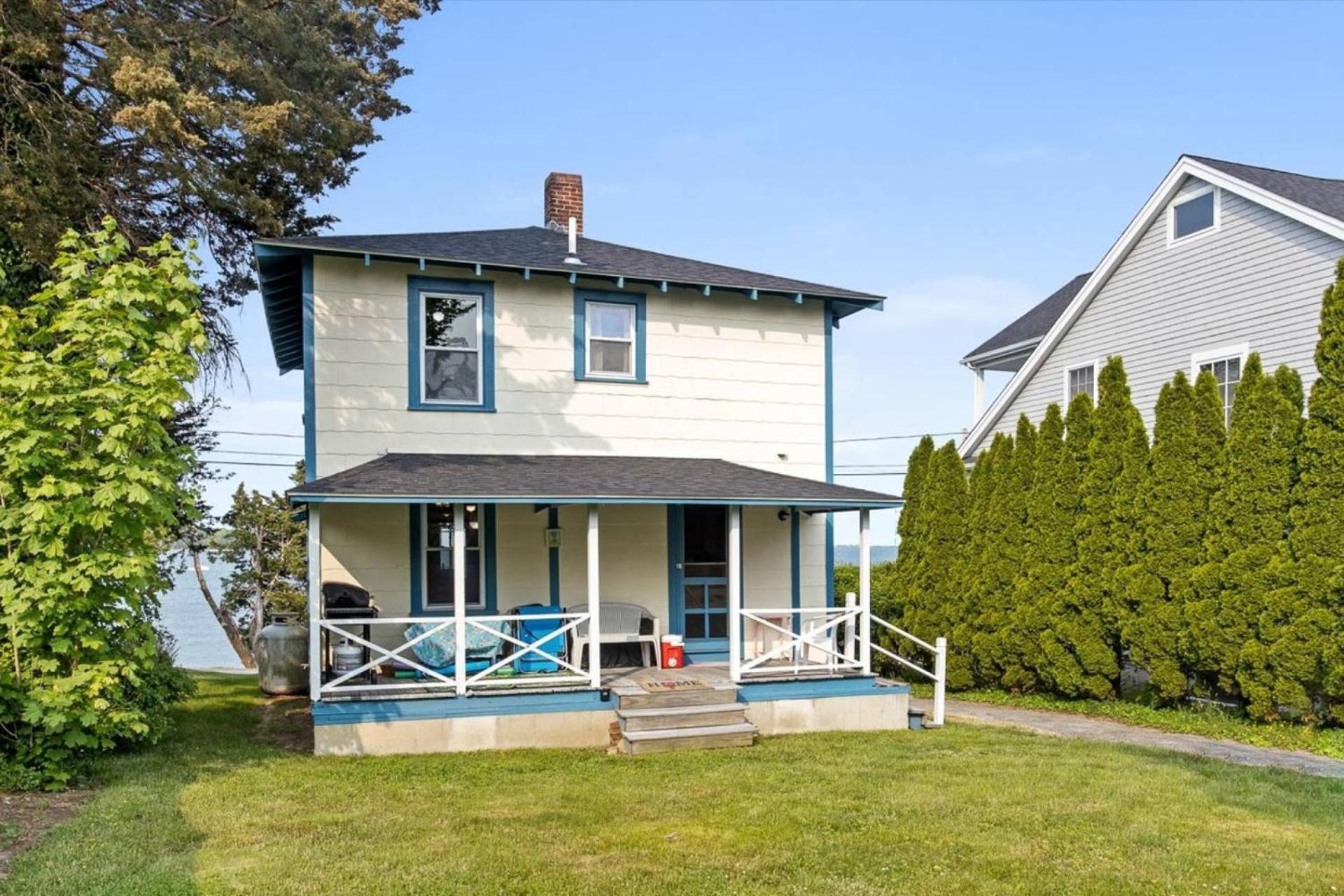 Clara's Retreat: Rocky Nook Kingston view 4