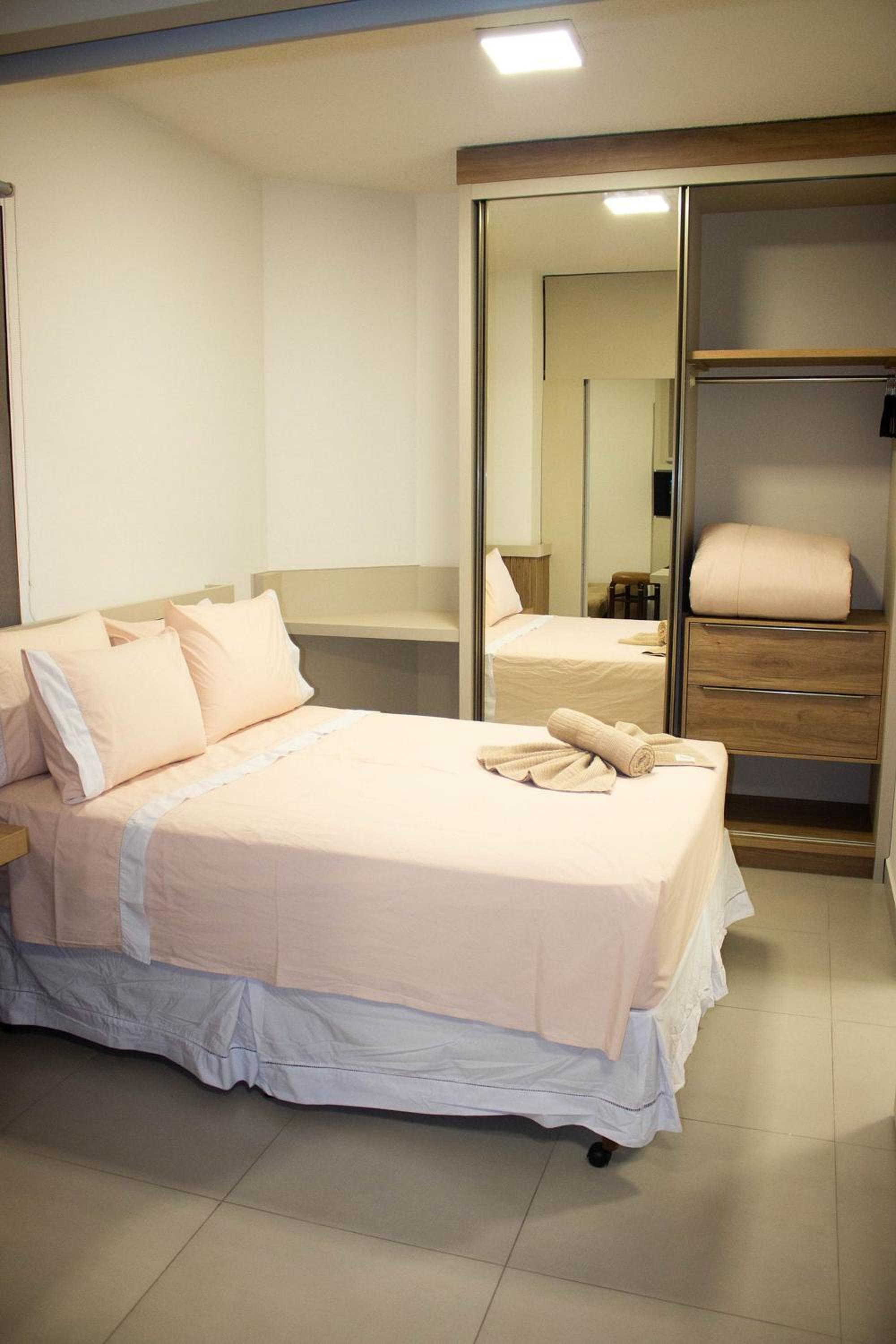 NOVOS apartamentos STUDIO do ladinho do Paraguai
