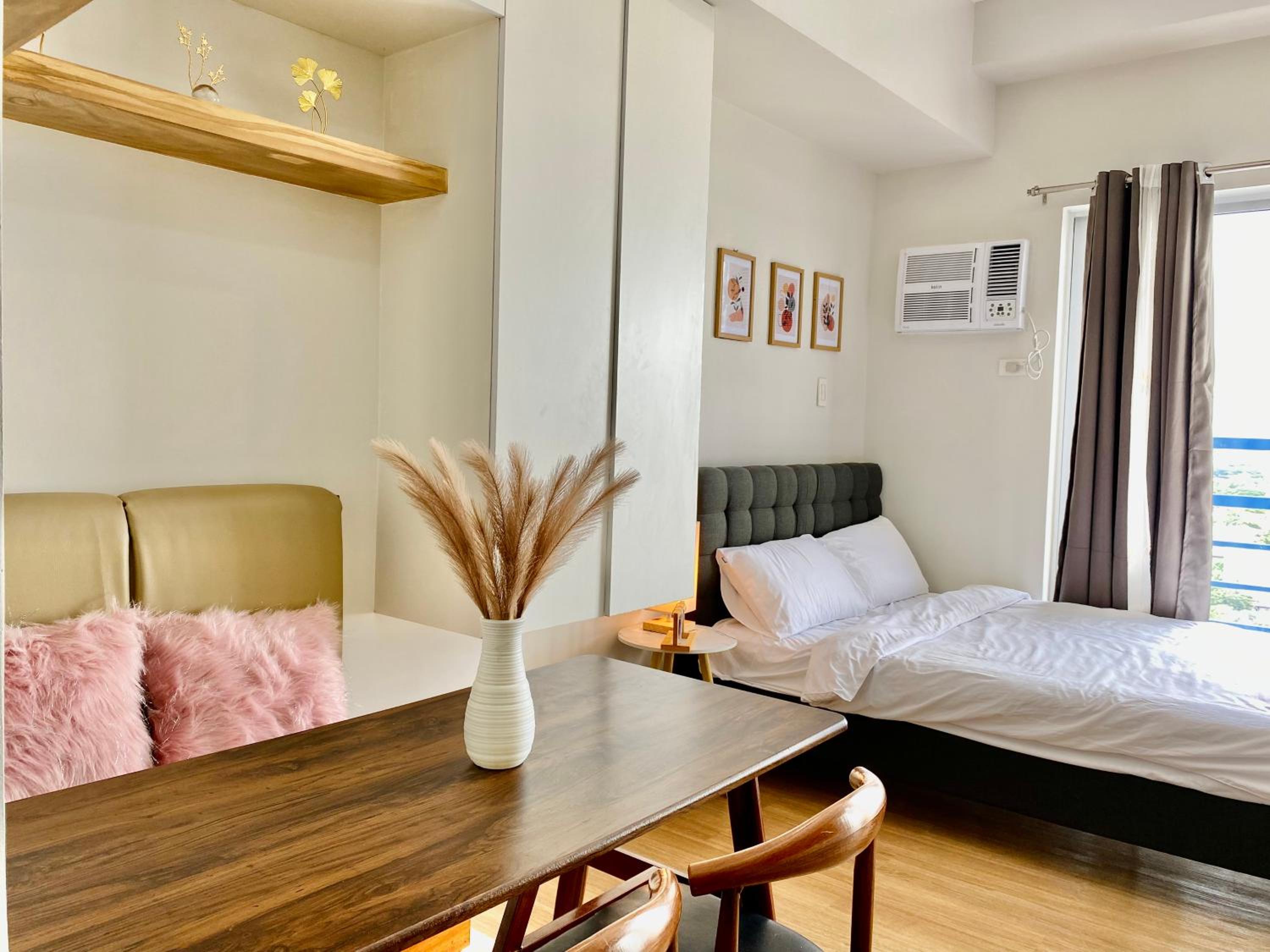 16F Condo at The Loop Tower Limketkai Center CDO