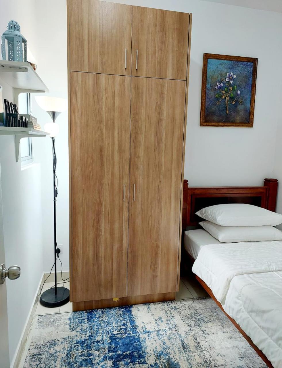 Alanis Guest House-GatewayKLIA-NetflixWifi
