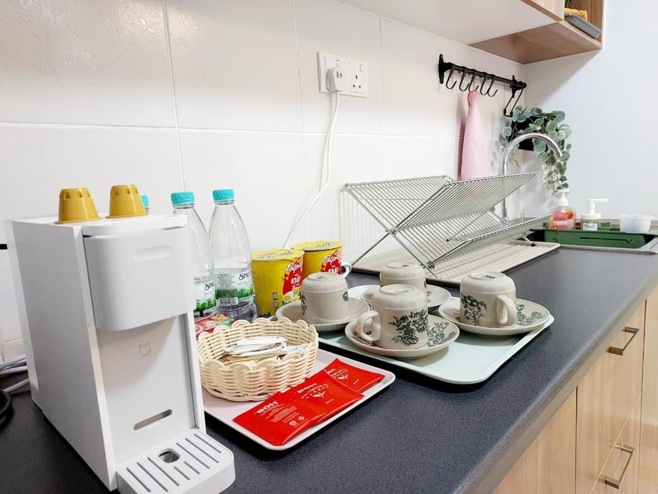 Alanis Guest House-GatewayKLIA-NetflixWifi