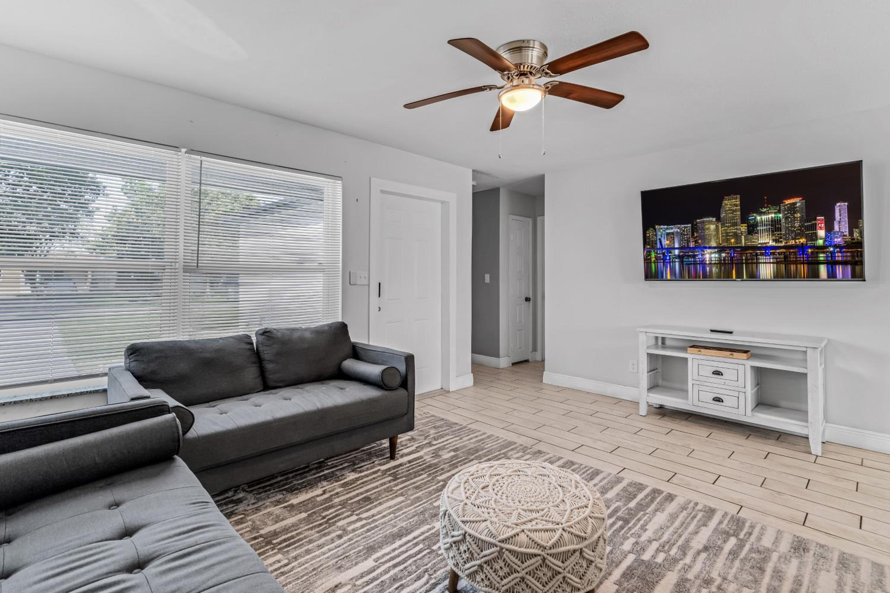 Trendy Family Home -Heated Pool view 5