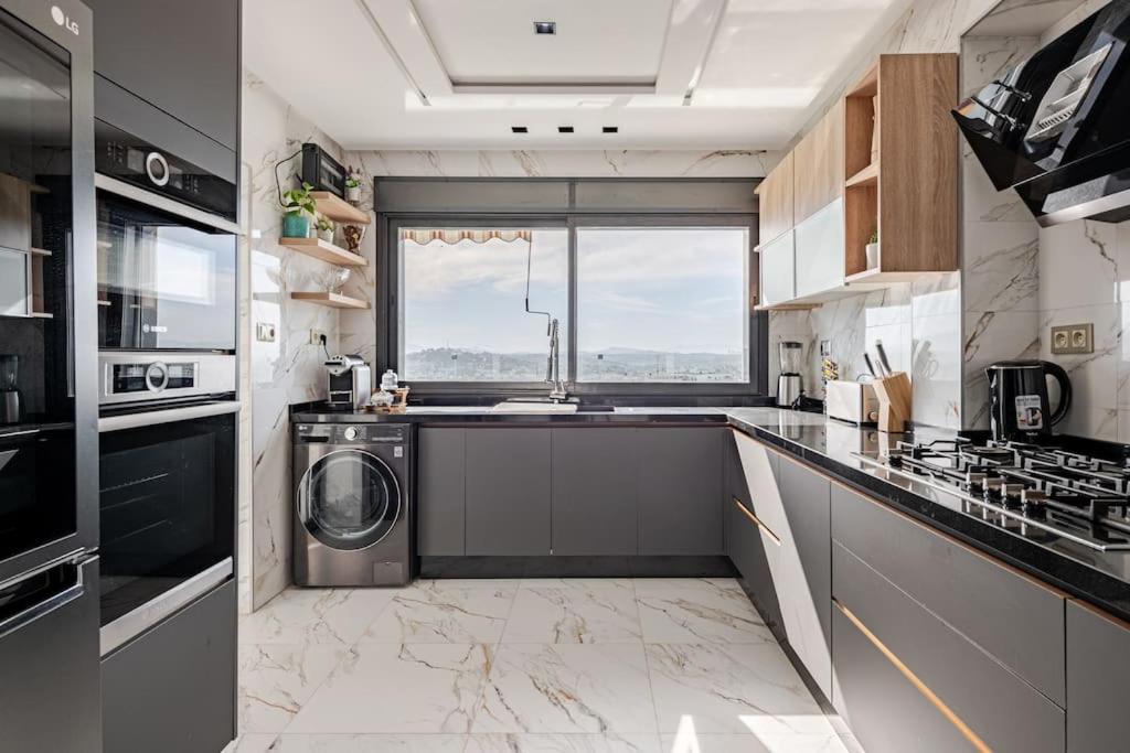 Royale duplexe Pleine Centre Tanger view 2