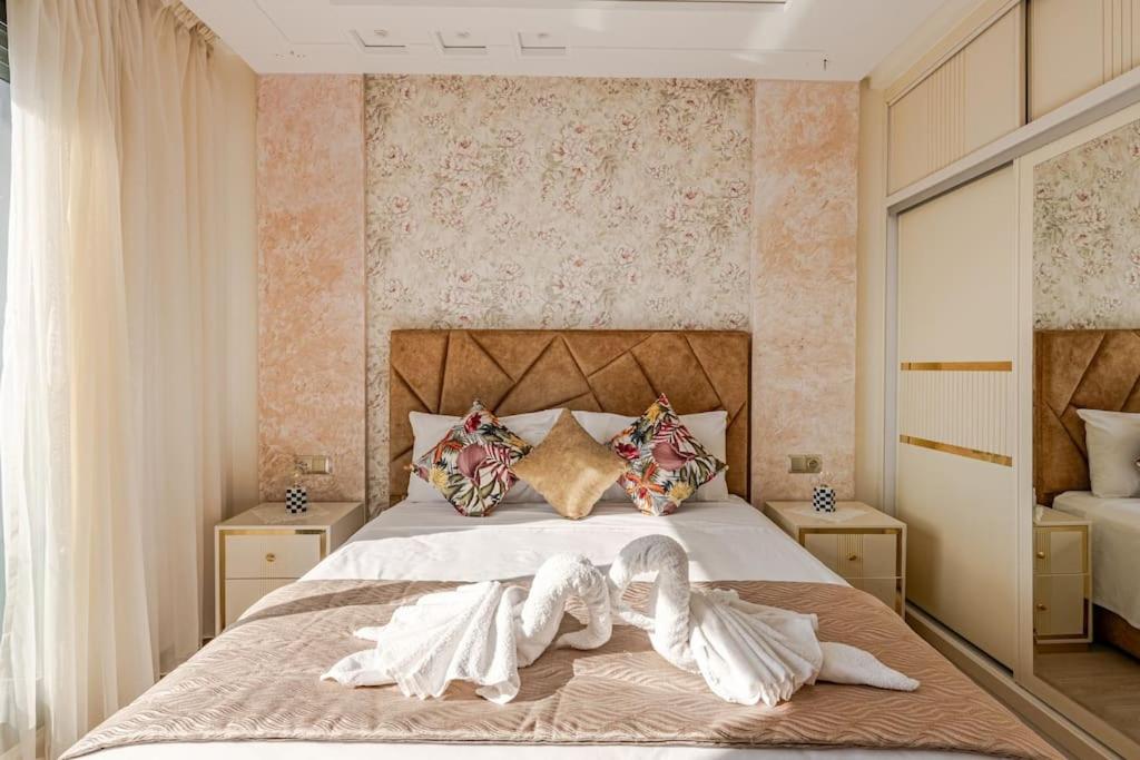Royale duplexe Pleine Centre Tanger view 3
