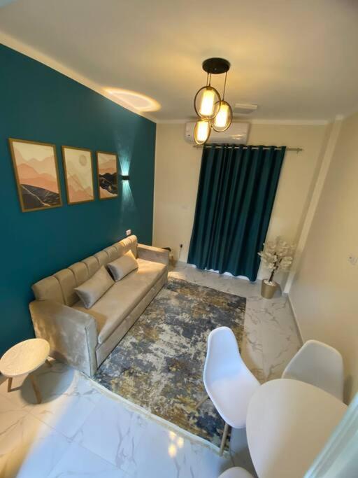 Cozy apartment in down town
