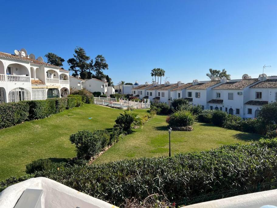 Spacious 3-Room Apartment with Pool - Riviera del Sol