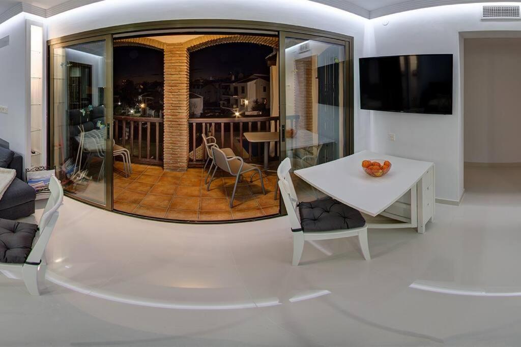 Spacious 3-Room Apartment with Pool - Riviera del Sol