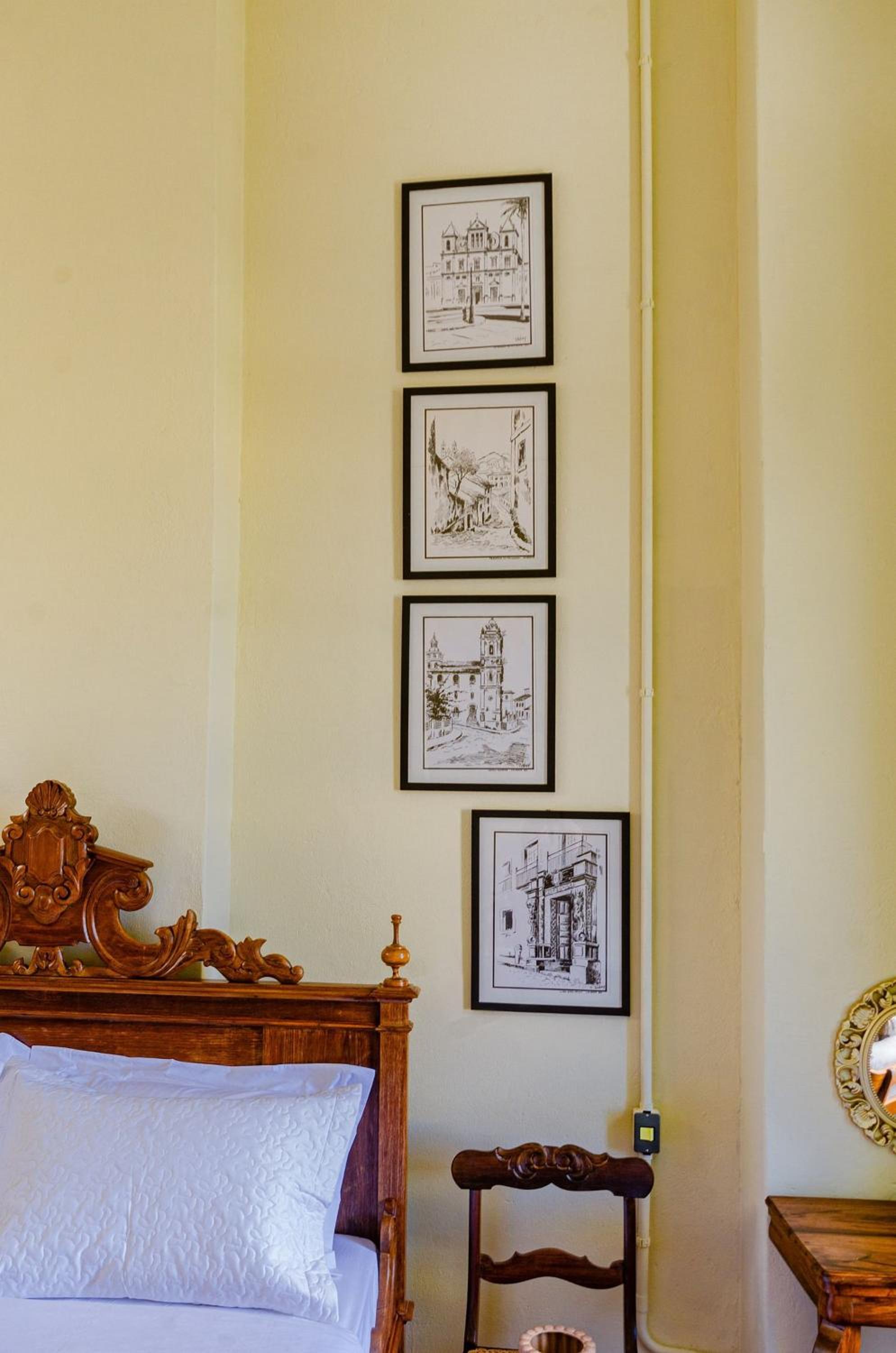 Experiência Autêntica no Pelourinho - Studio em Casarão Histórico até 6 hóspedes
