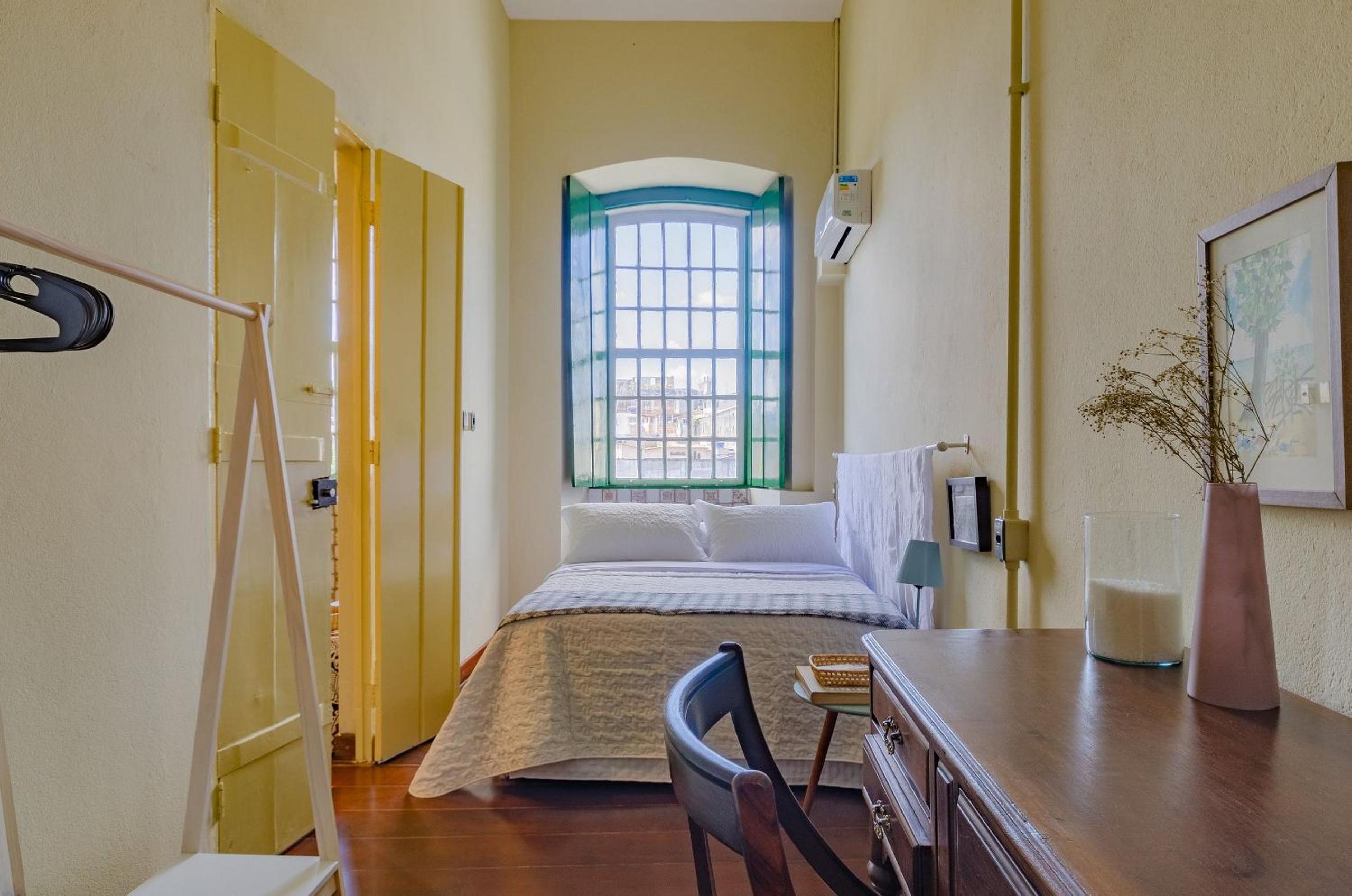 Experiência Autêntica no Pelourinho - Studio em Casarão Histórico até 6 hóspedes