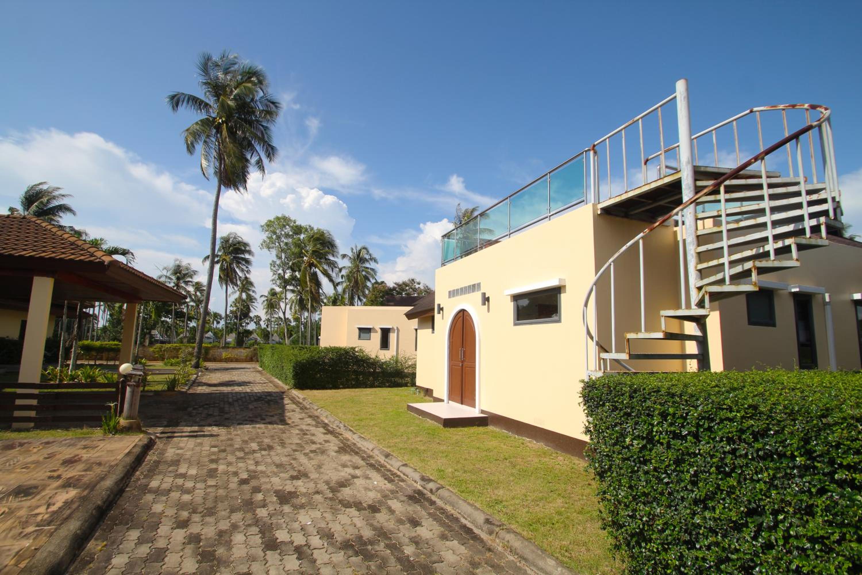 Chaba Villa at Had Yao Beach