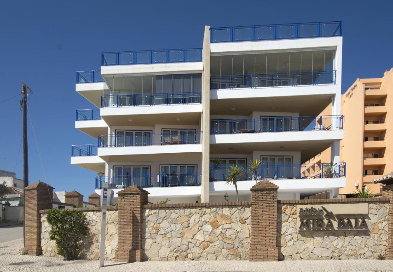LGS65T2, Luxuoso T2 frente praia, em condominio view 4