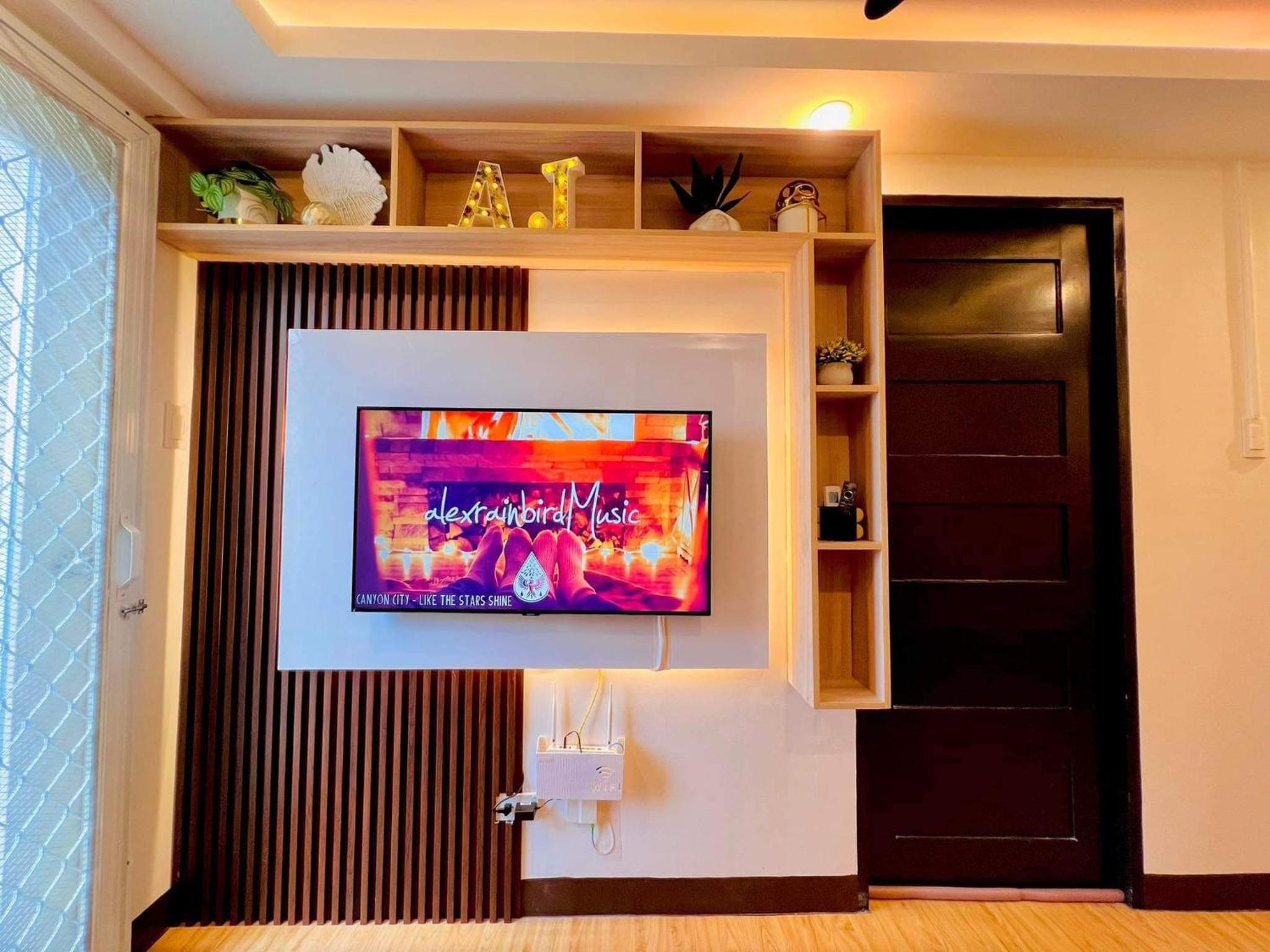 Adi Hideaway Staycation at Arezzo Place Davao view 4