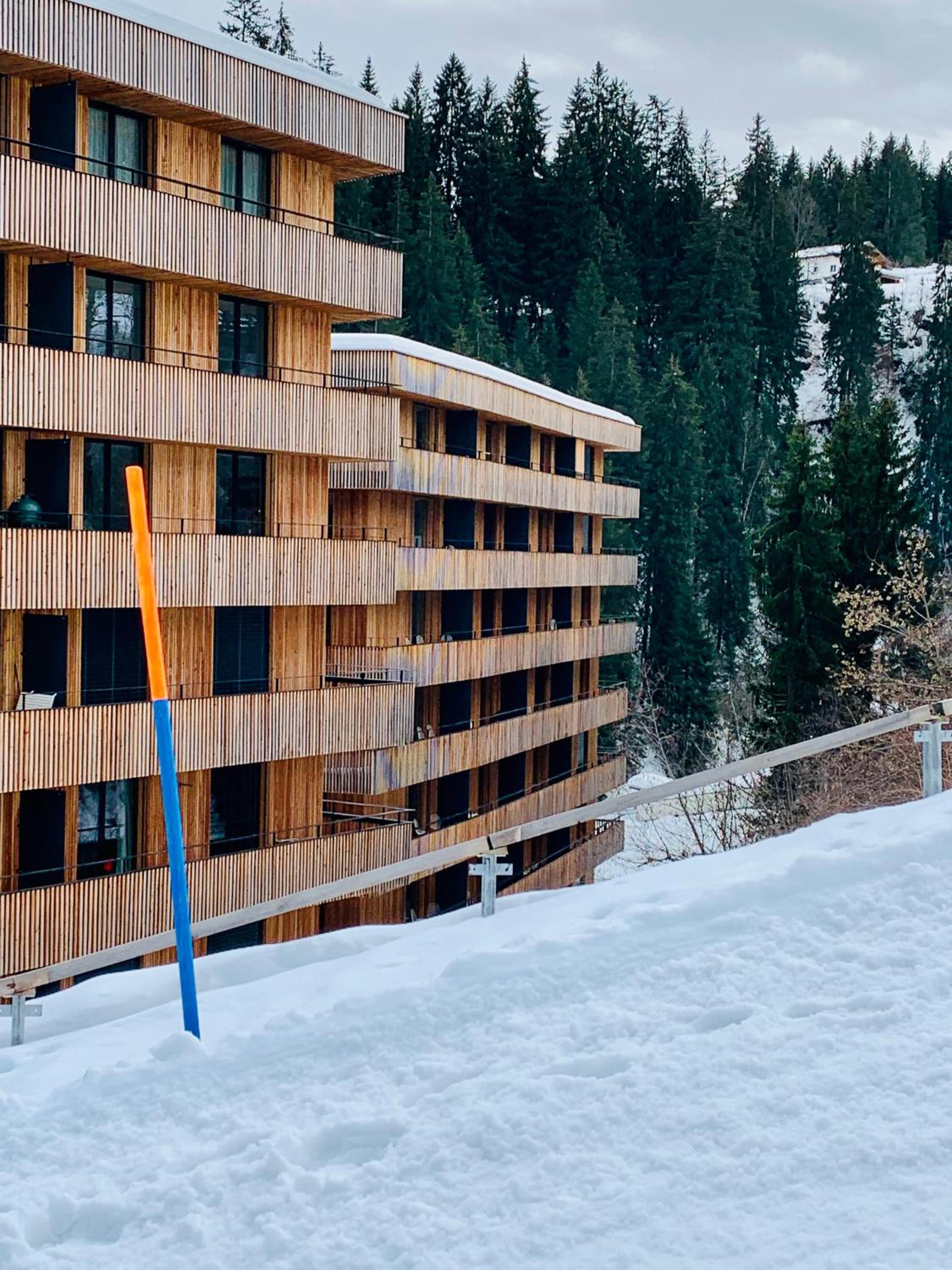 Ski-in Ski-out Ferienwohnung direkt an Piste und Liften - 3-room Stenna Selva apartment