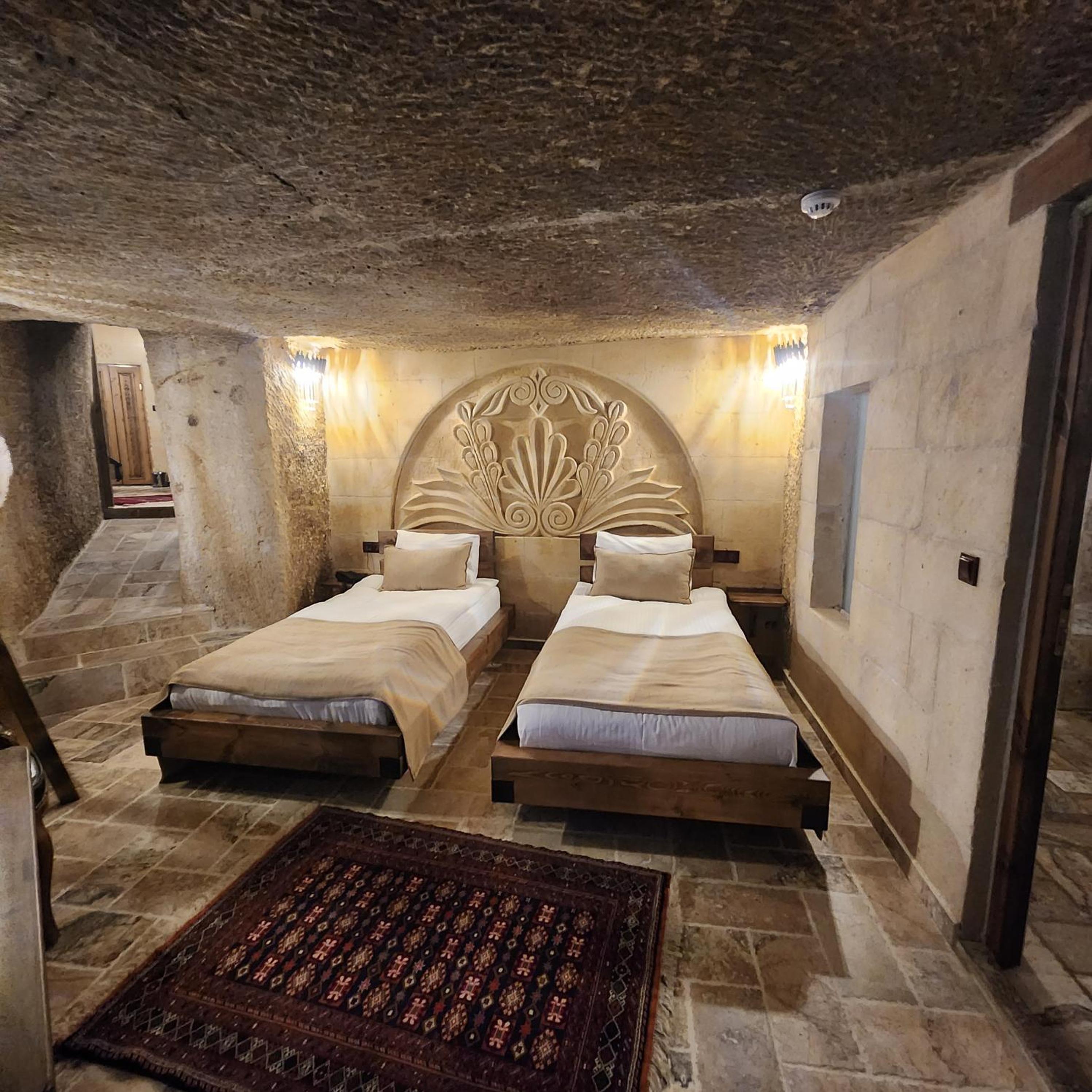 Noah's Ark Cave Hotel - Image 24