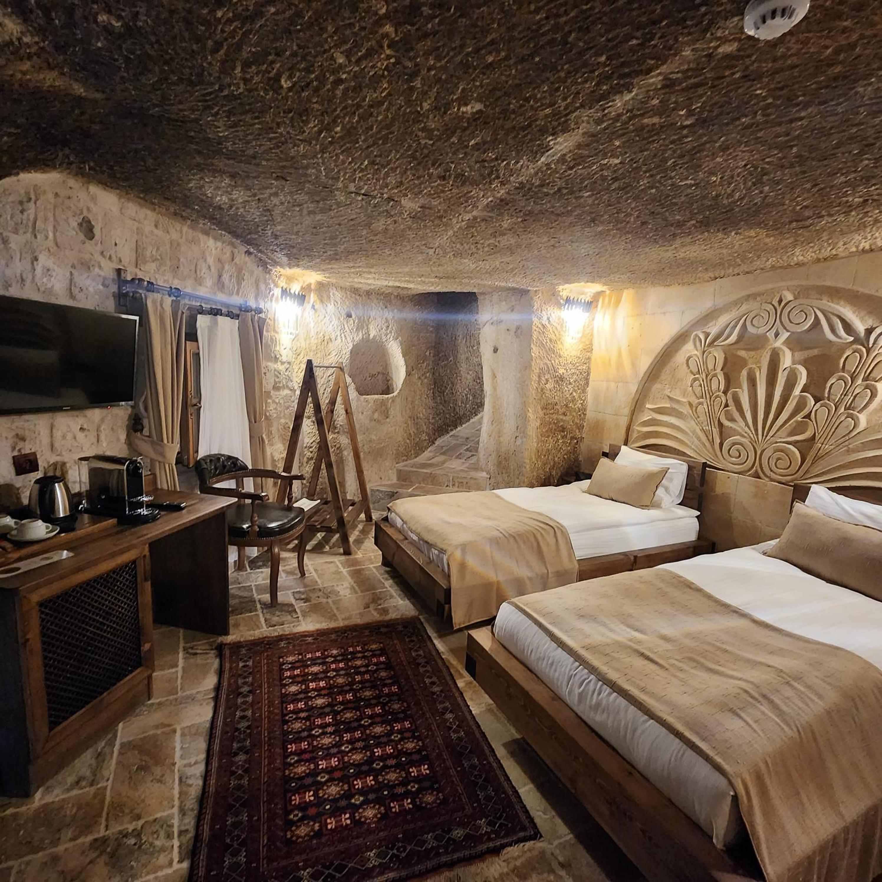 Noah's Ark Cave Hotel - Image 22