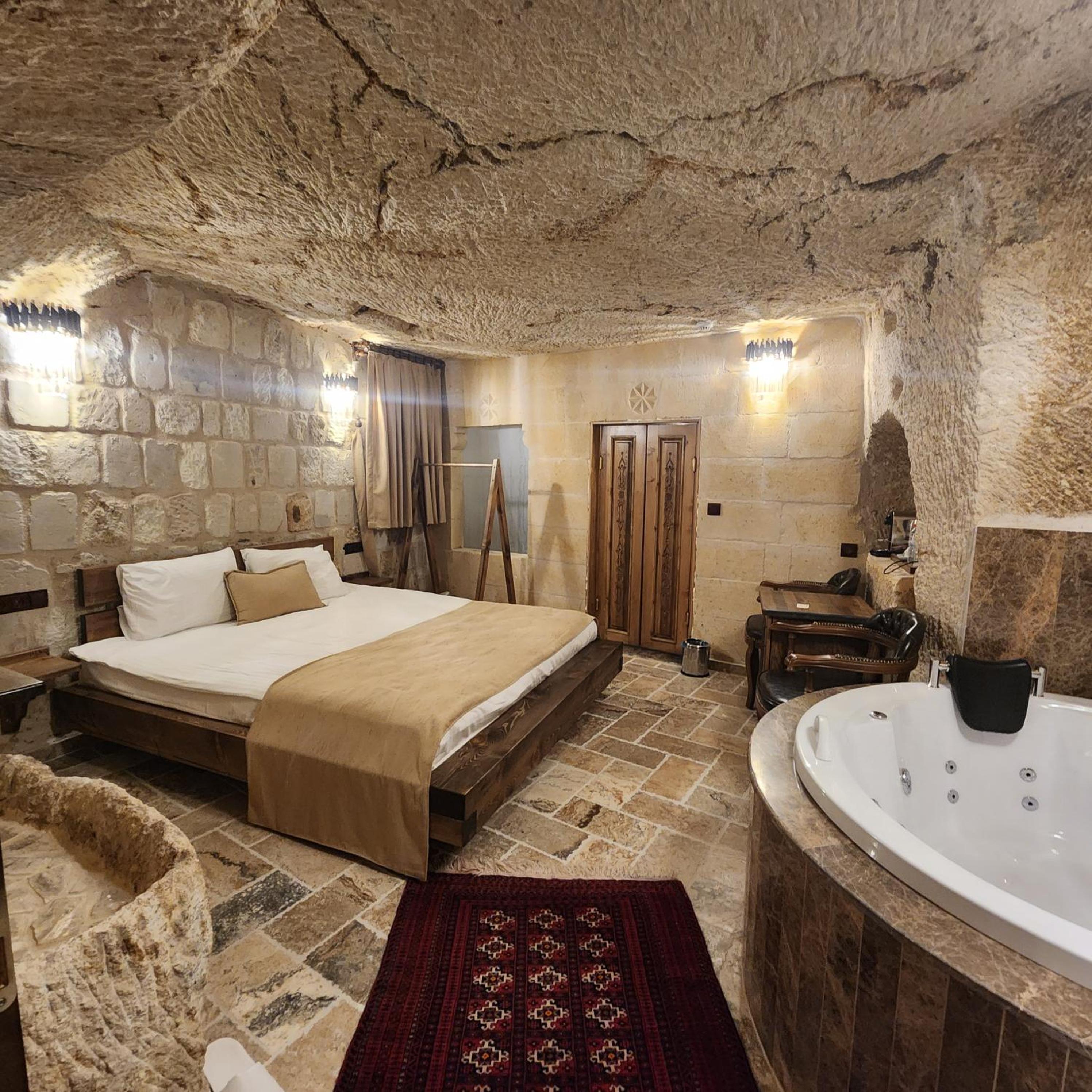 Noah's Ark Cave Hotel - Image 202