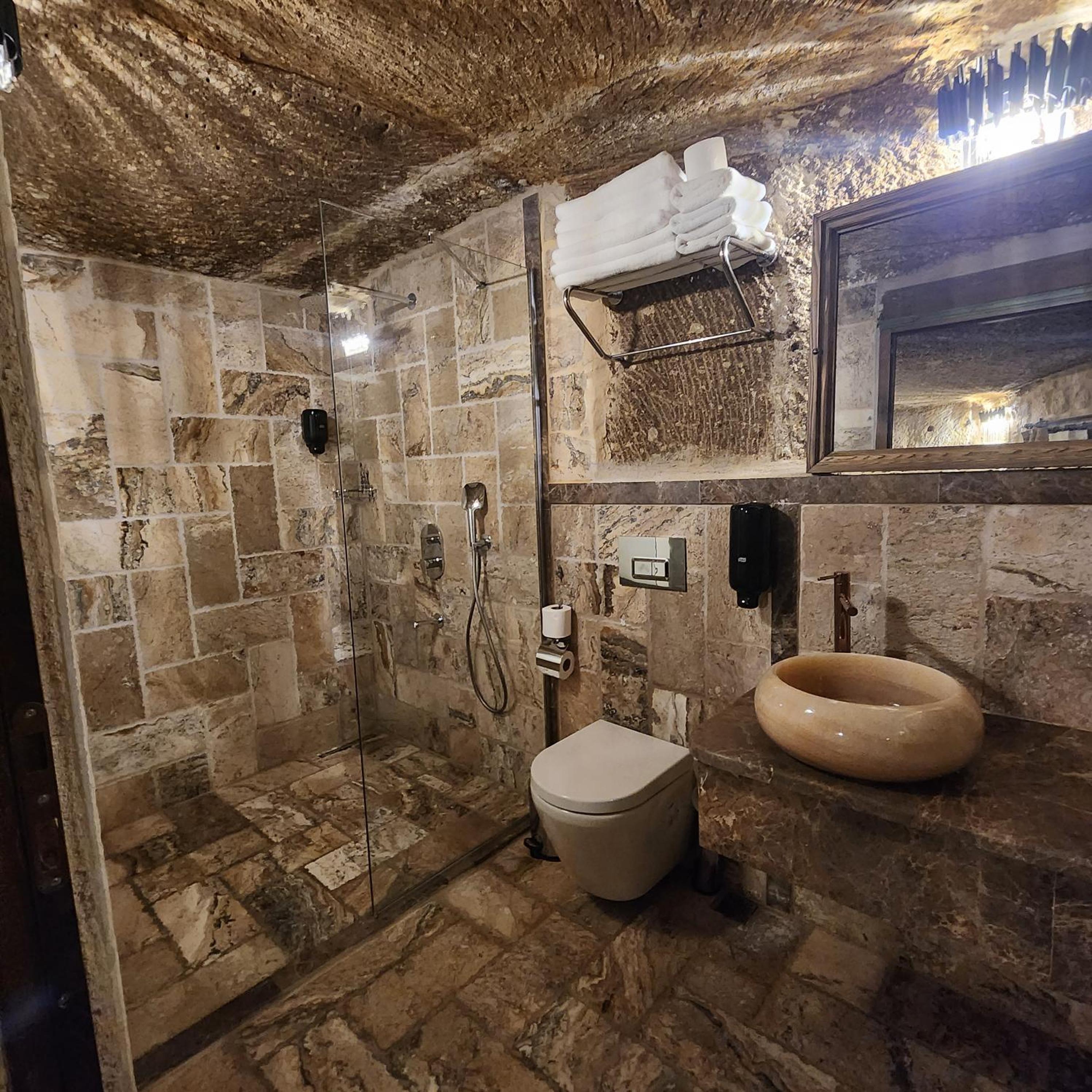 Noah's Ark Cave Hotel - Image 25