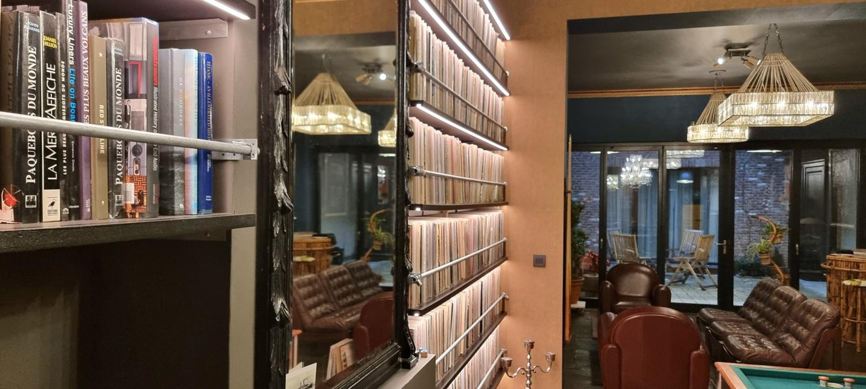 La Chèvre Folle - Lodging in Style with FREE basic breakfast