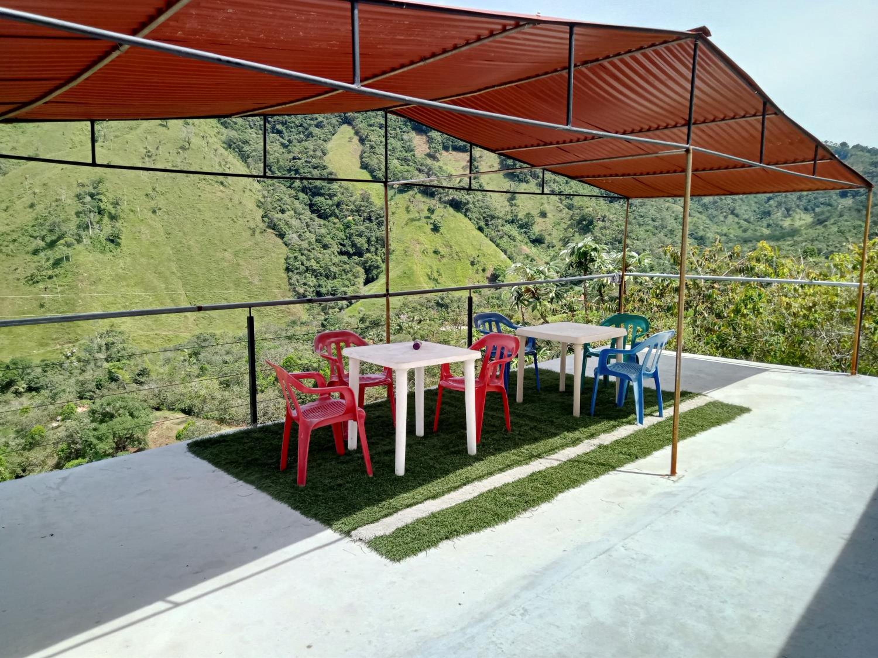 FINCA EL ALTO