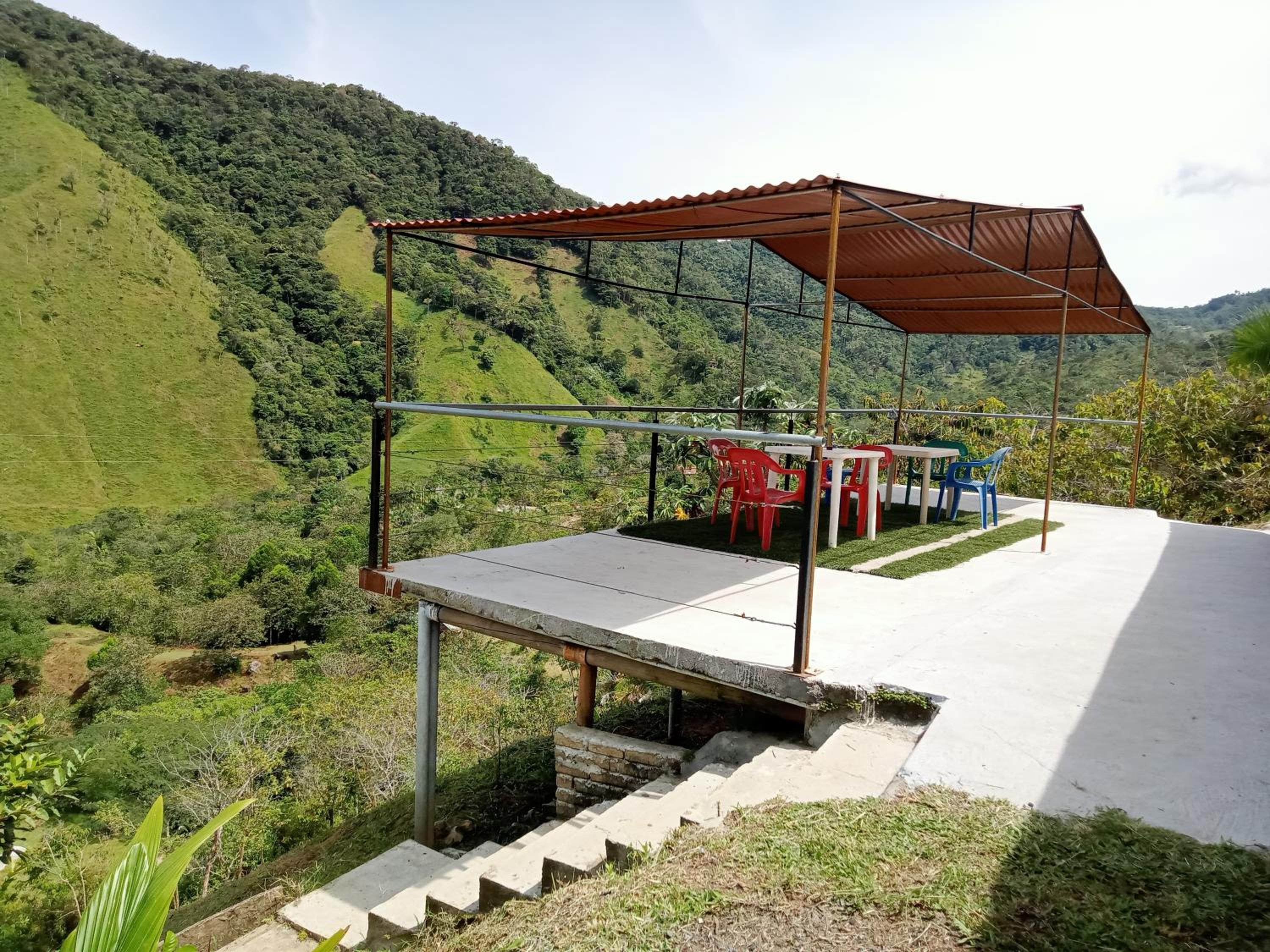 FINCA EL ALTO