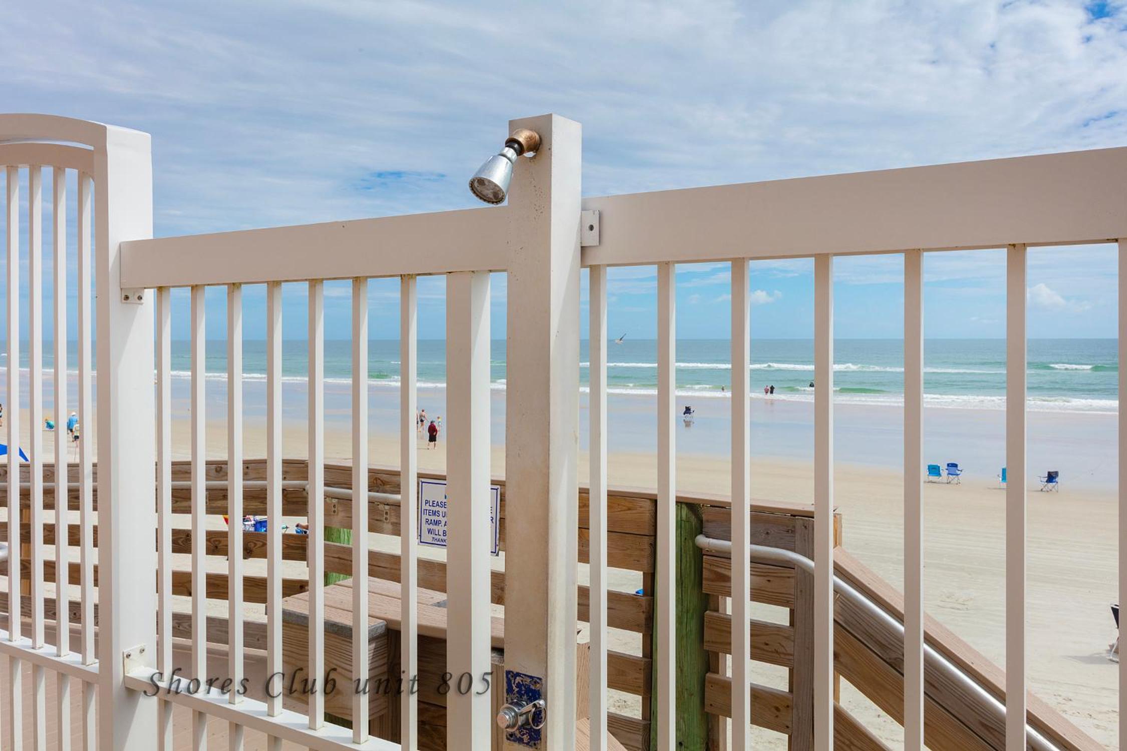 Daytona Beach Shores Ocean Front Balcony 2Beds 2BA King STE and 2Queens - Shores Club 805 view 4