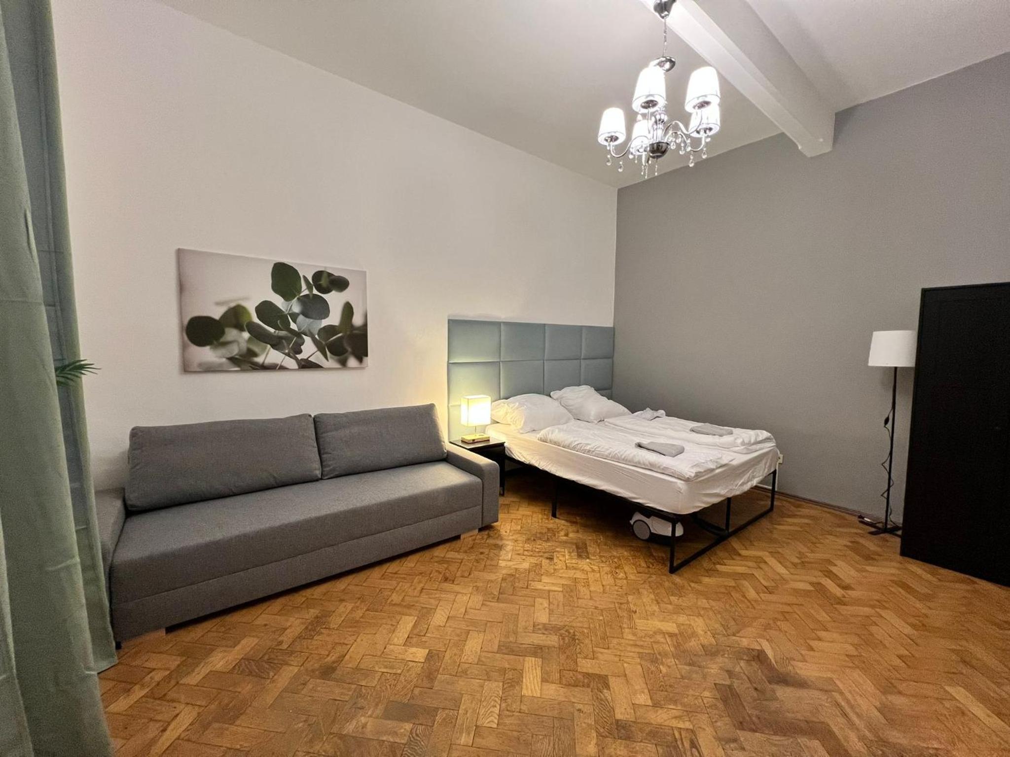 Short - Term Rental in Vienna Top U3 Location