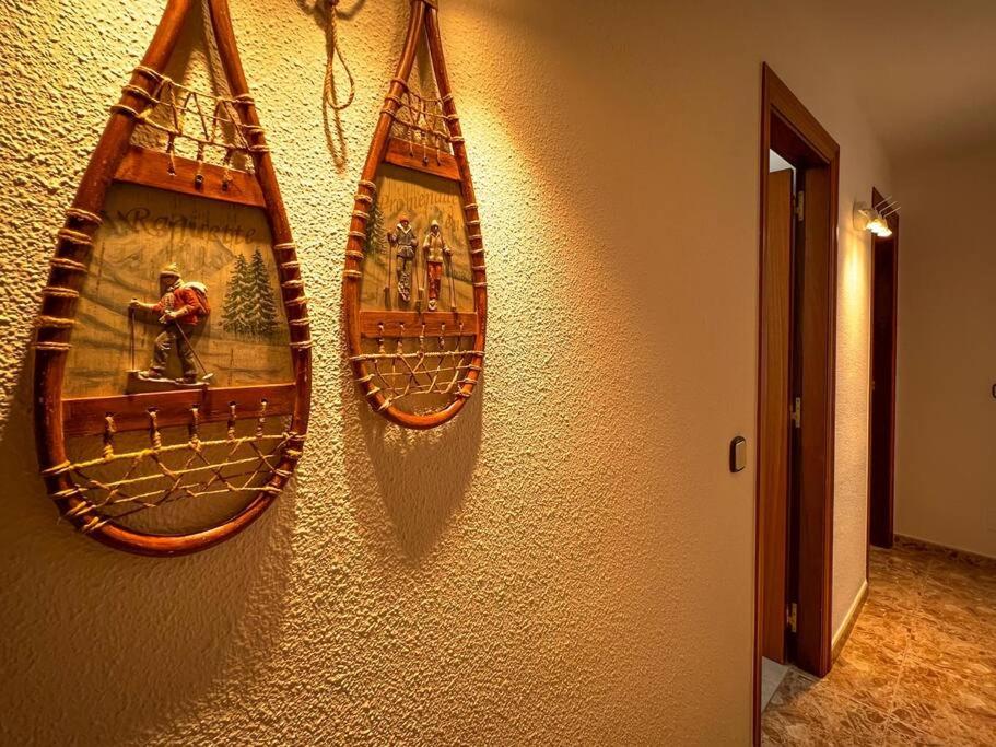 Barthe Holidays I Gran apartamento en el pueblo de Pal 8PAX I Terraza, Vistas al valle, Ideal para familias o grupo, Pet friendly I Rider