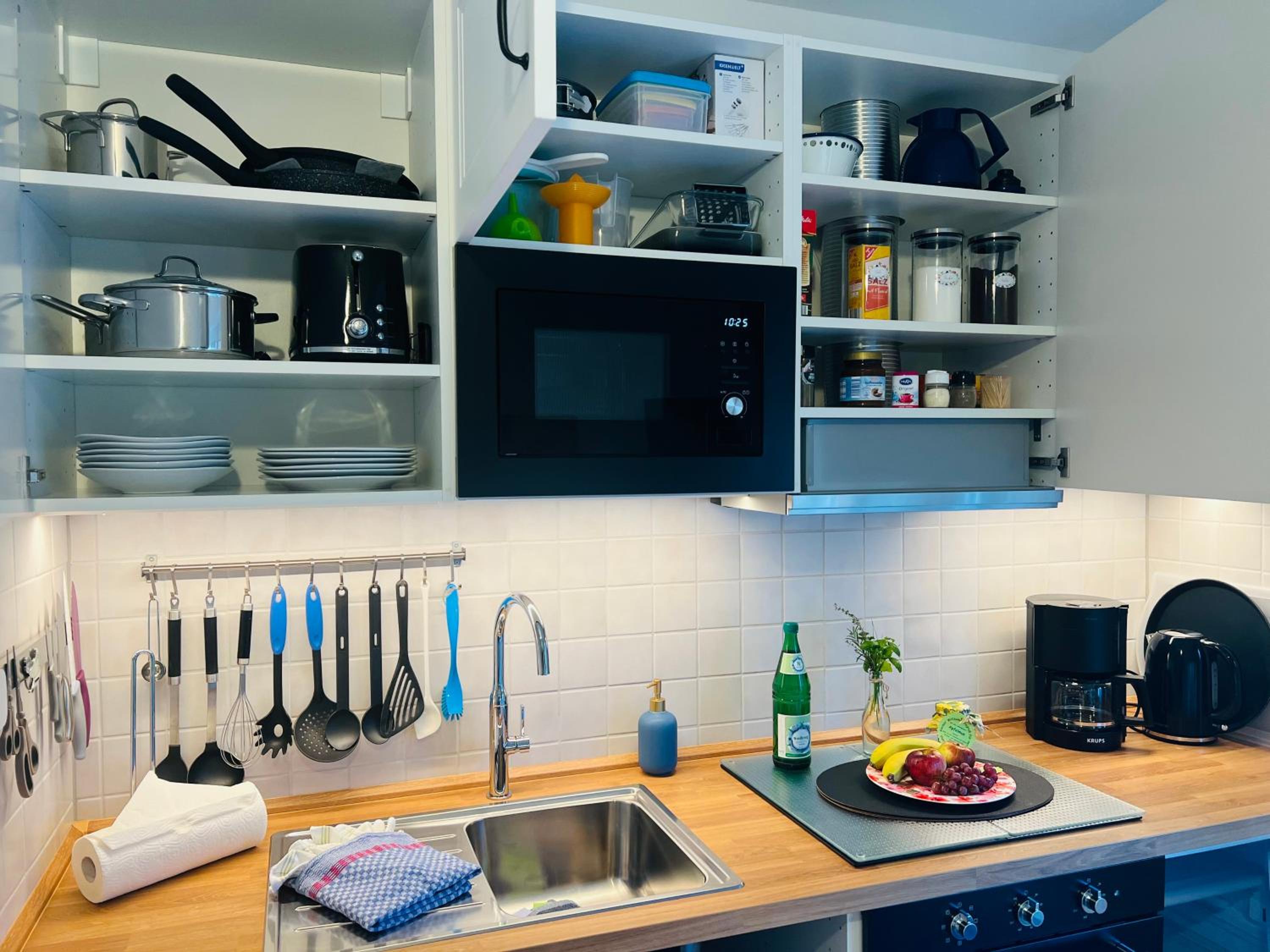 SeeLund - Meeresrauschen lauschen - ruhiges sonniges Apartment mit Garten und Terrasse nahe Strand und Ostsee