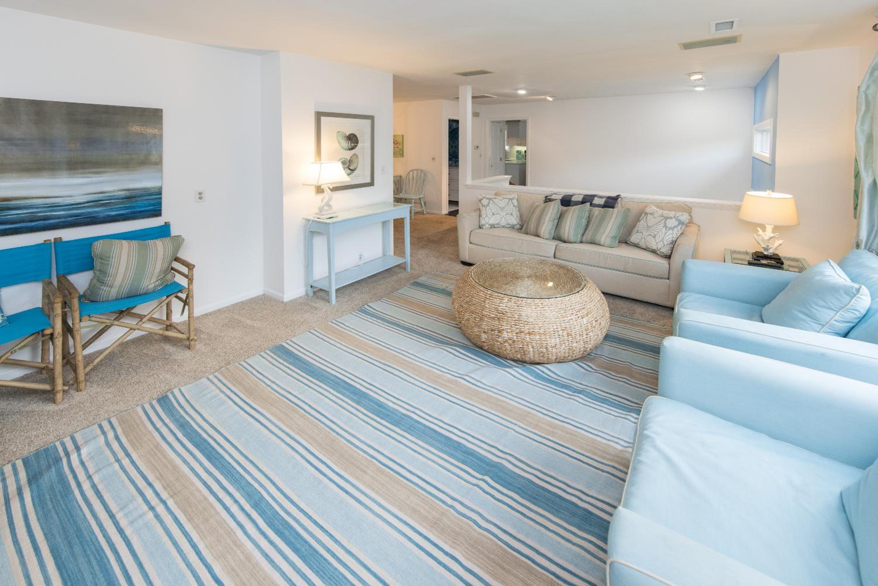 81st Street Tucked-Inn view 4