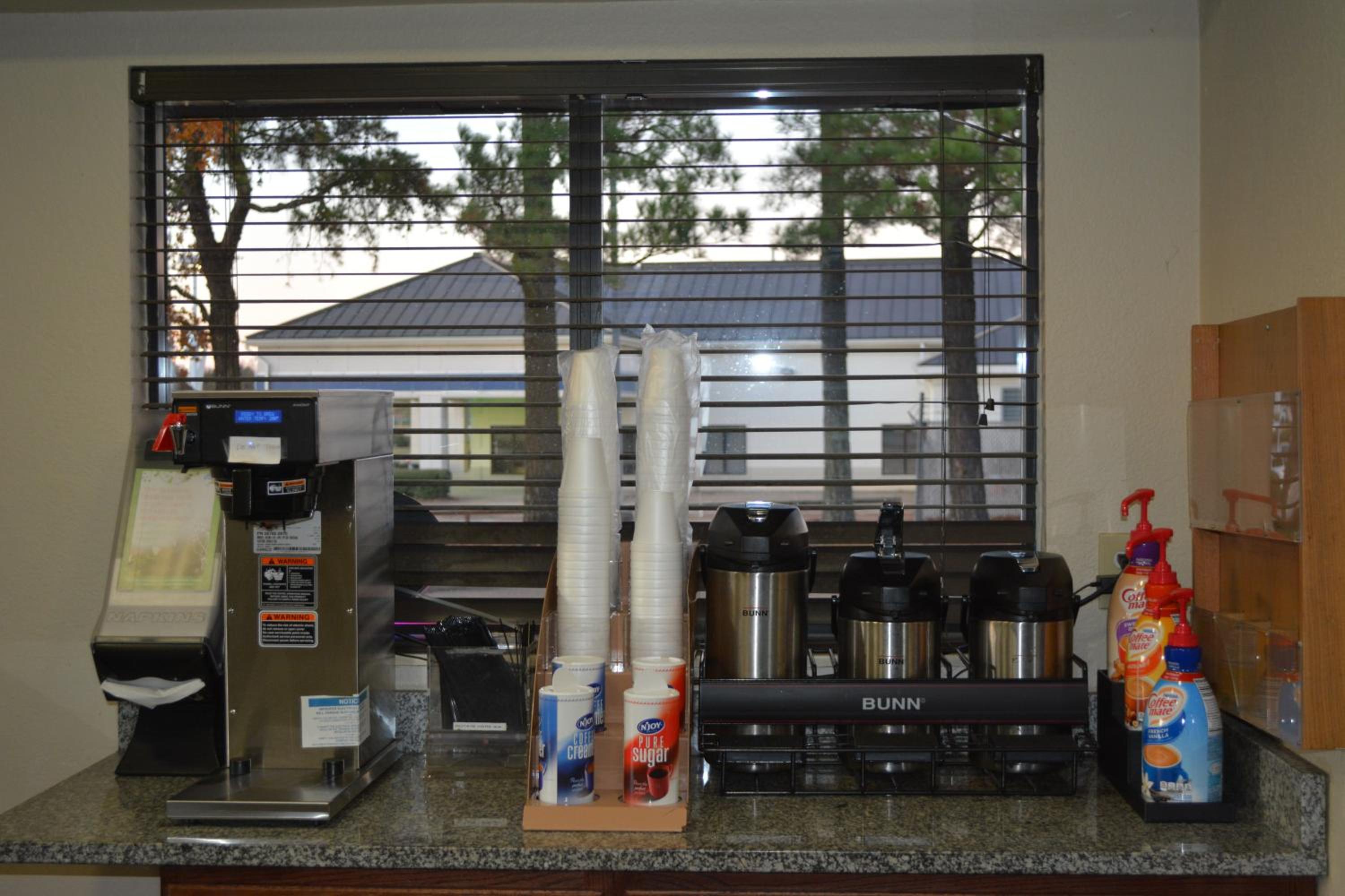 Red Roof Inn Jackson North – Ridgeland view 2