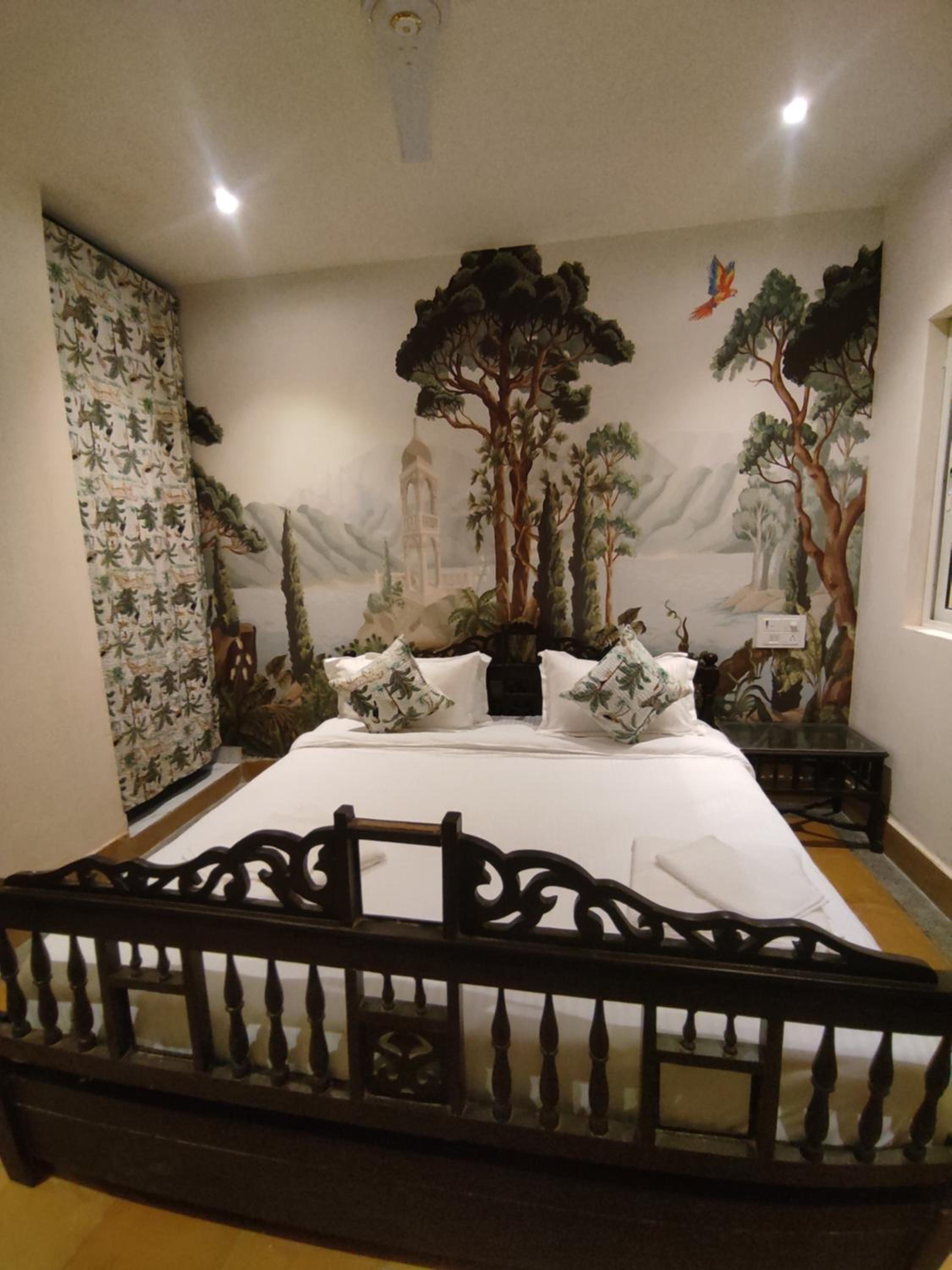 Kiran Apartment